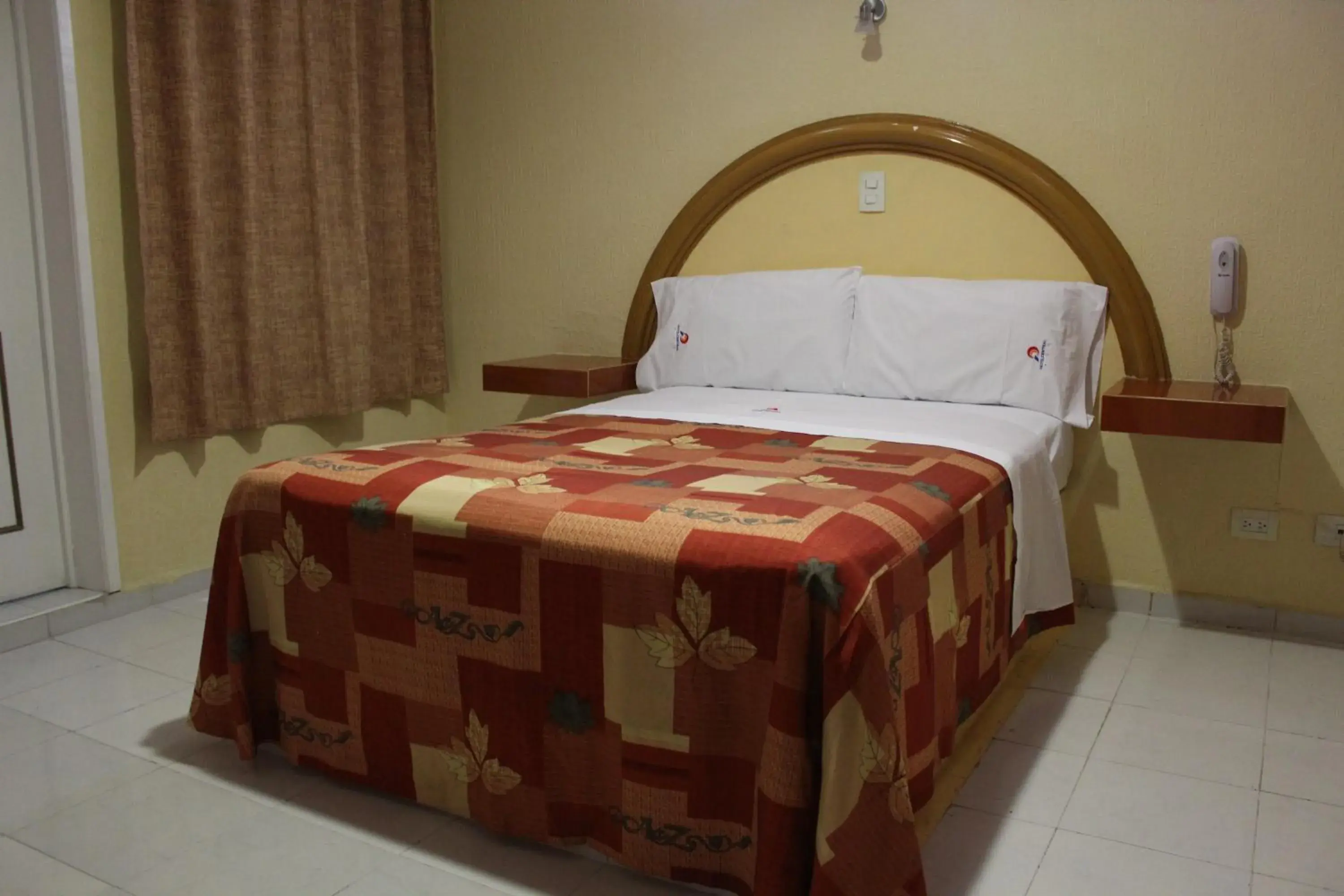 Single Room - single occupancy in Hotel Central Single Room - single occupancy in Hotel Central