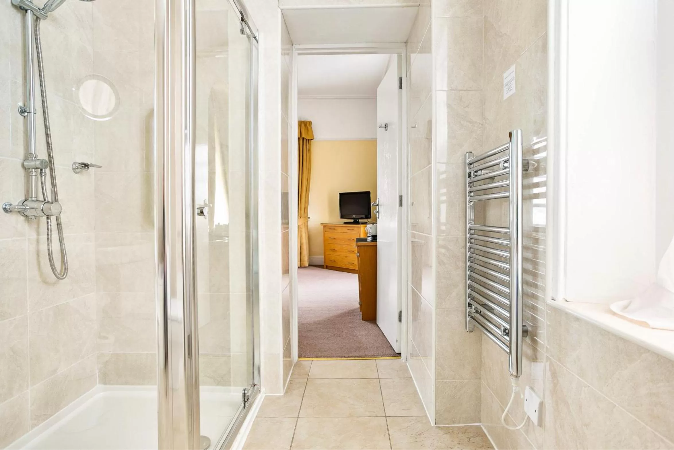 Shower in The Falmouth Hotel