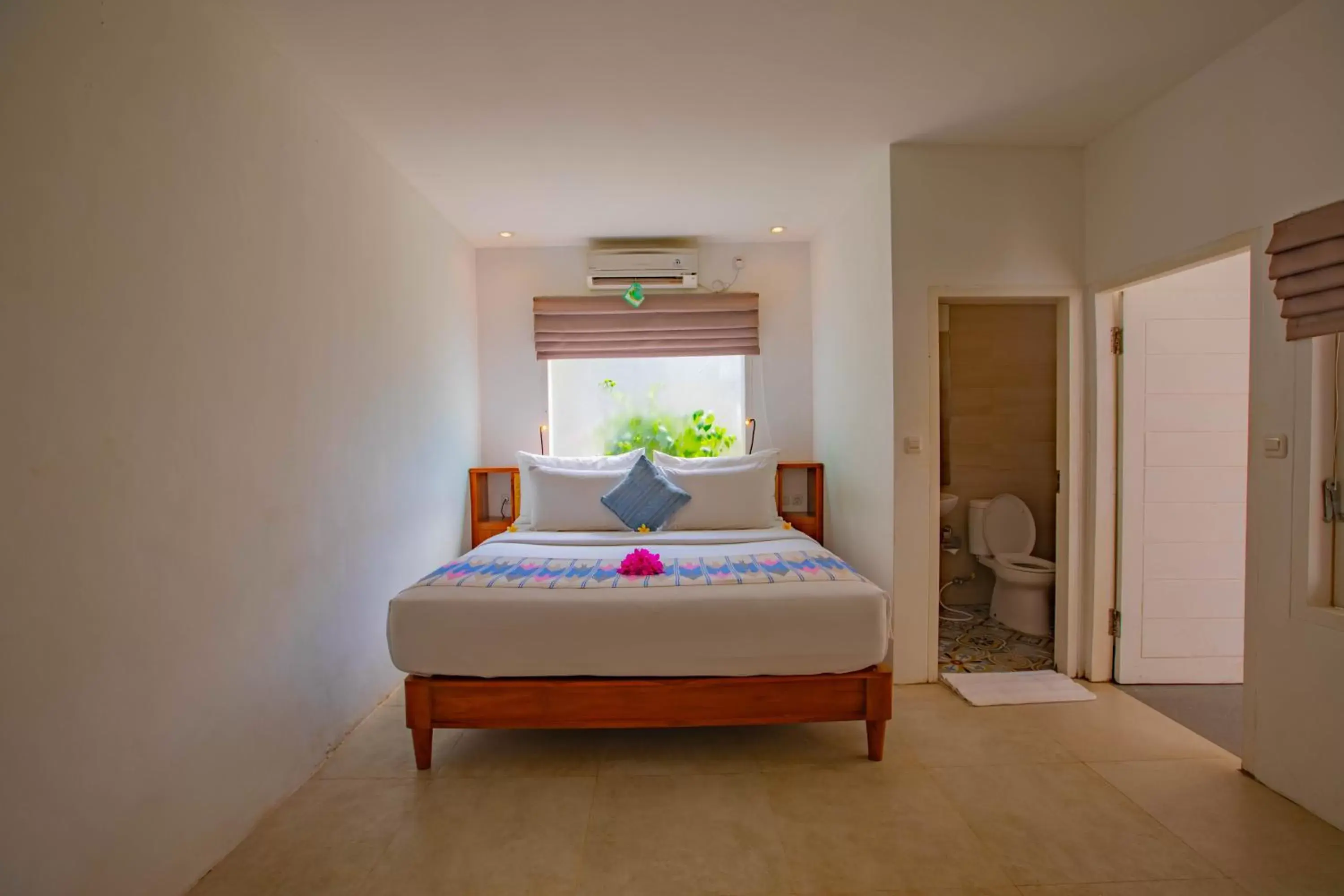 Photo of the whole room, Bed in Gili Sands Hotel & Bar