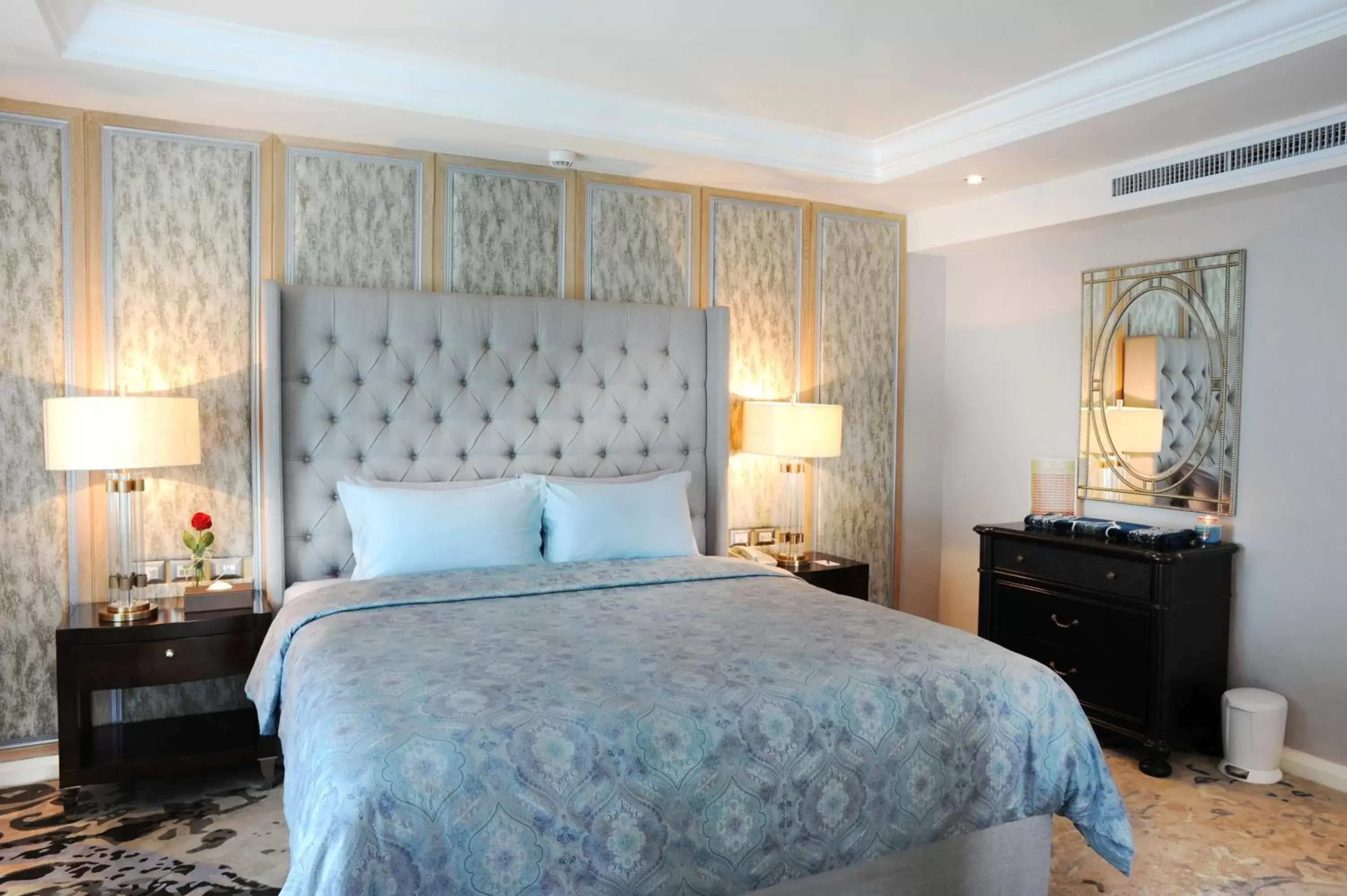 Bed, Room Photo in Al Meroz Hotel Bangkok - The Leading Halal Hotel