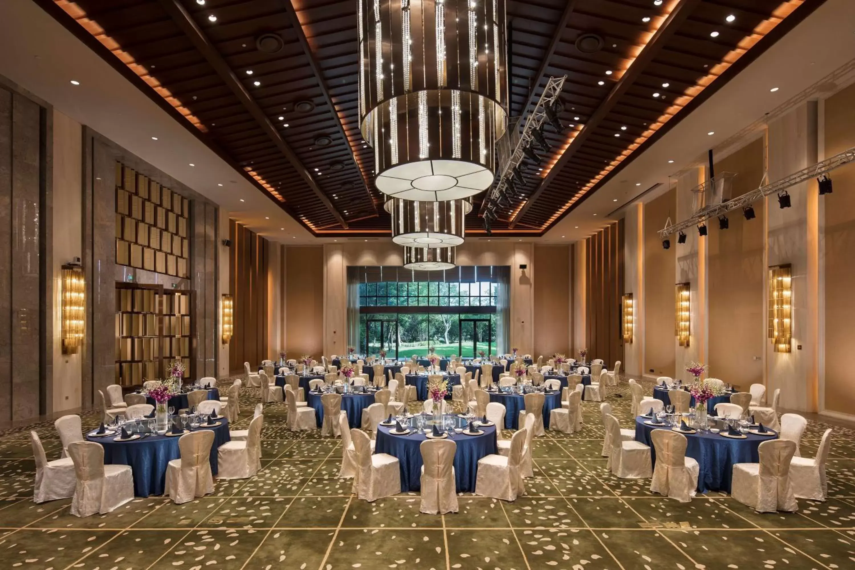 Meeting/conference room, Banquet Facilities in Hilton Wuhan Optics Valley