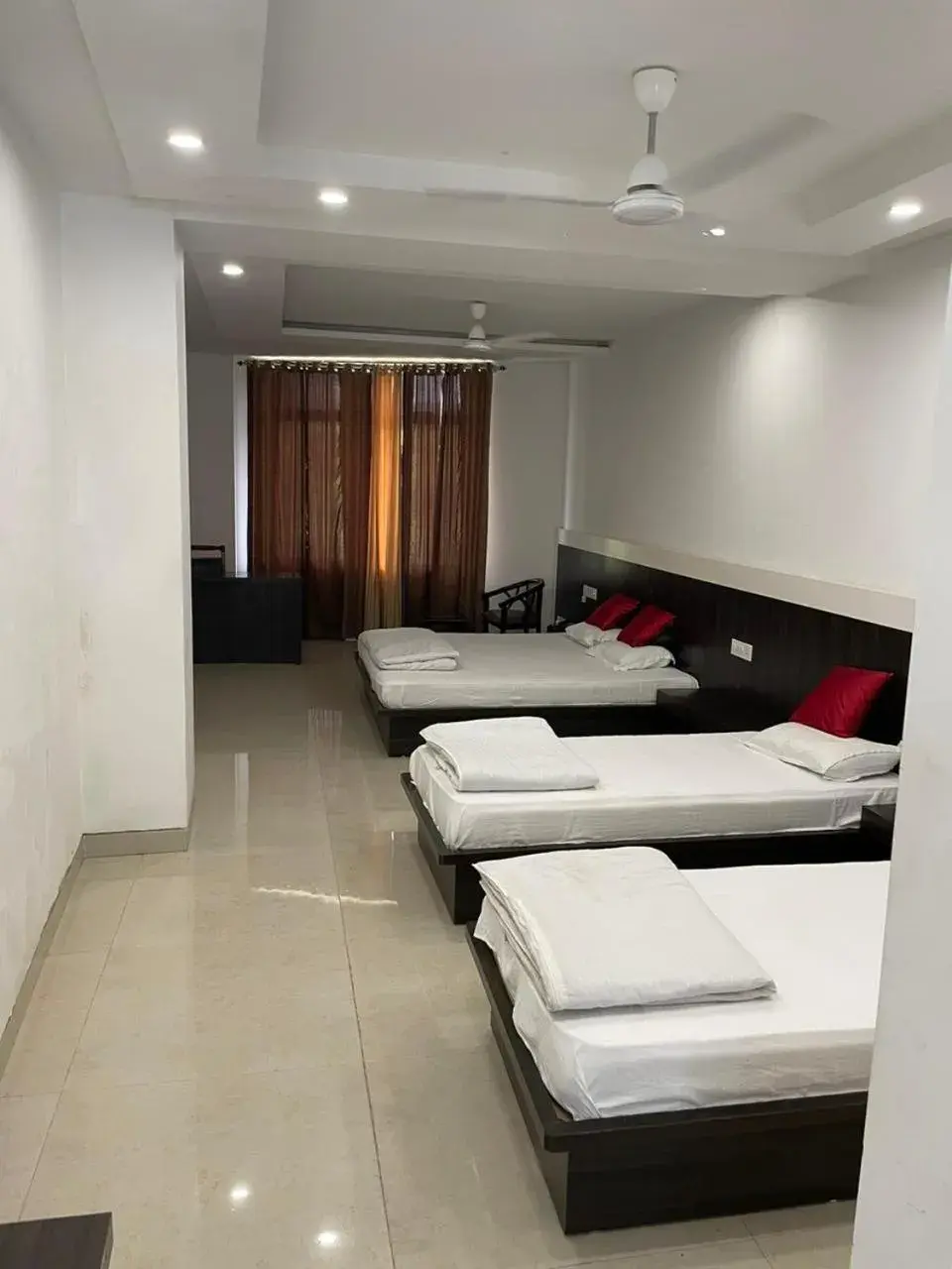 Bed in Shyama Hotel