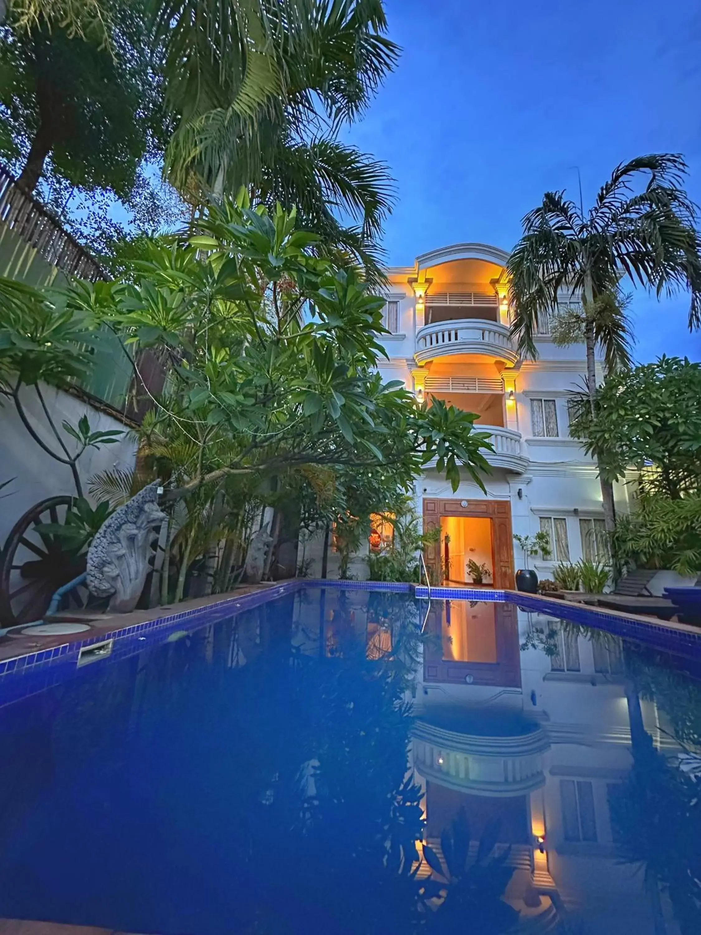 Property building, Swimming Pool in Villa Um Theara - Siem Reap