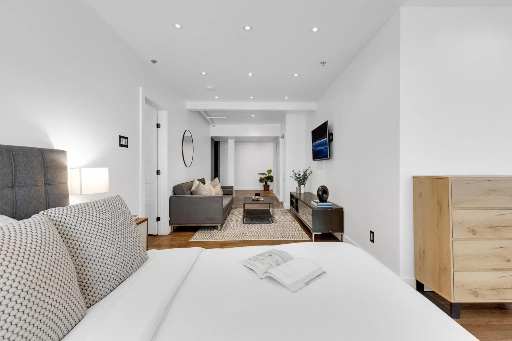 Superior Suite (No Parking) in Bakan- Saint Francois Xavier