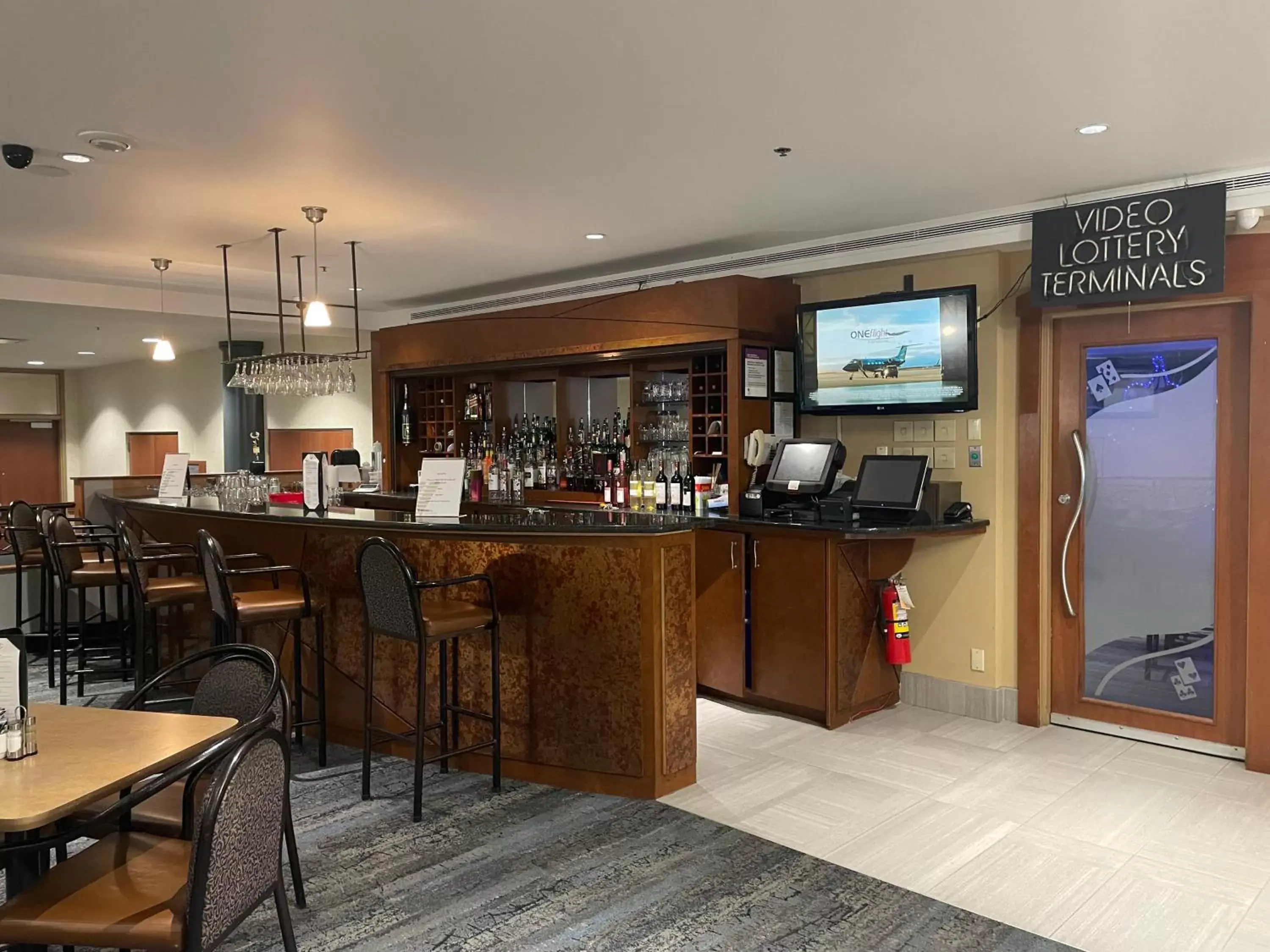 Lounge or bar in Victoria Inn Hotel and Convention Center Winnipeg