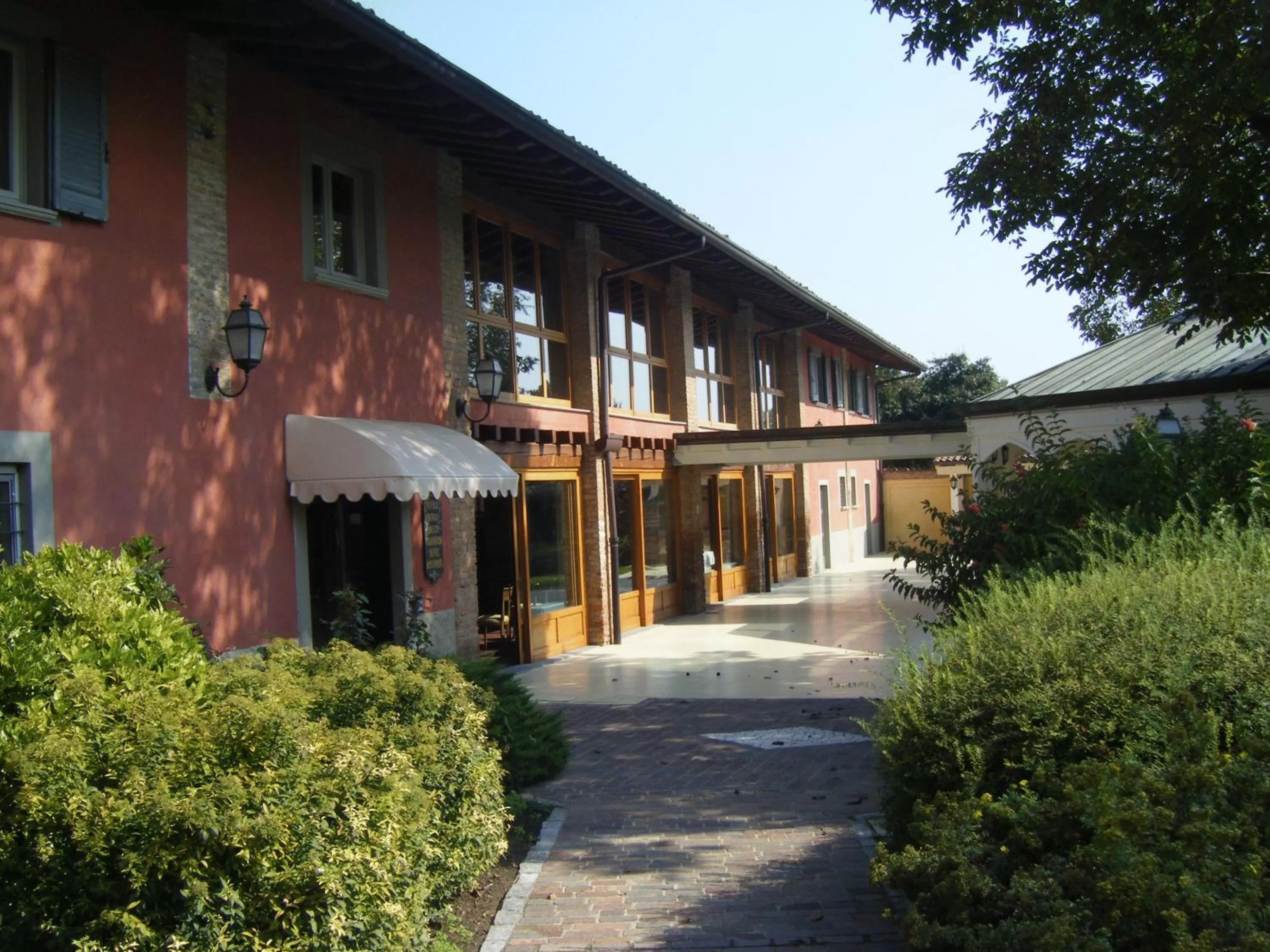 Property building in Bes Hotel Bergamo Cologno al Serio
