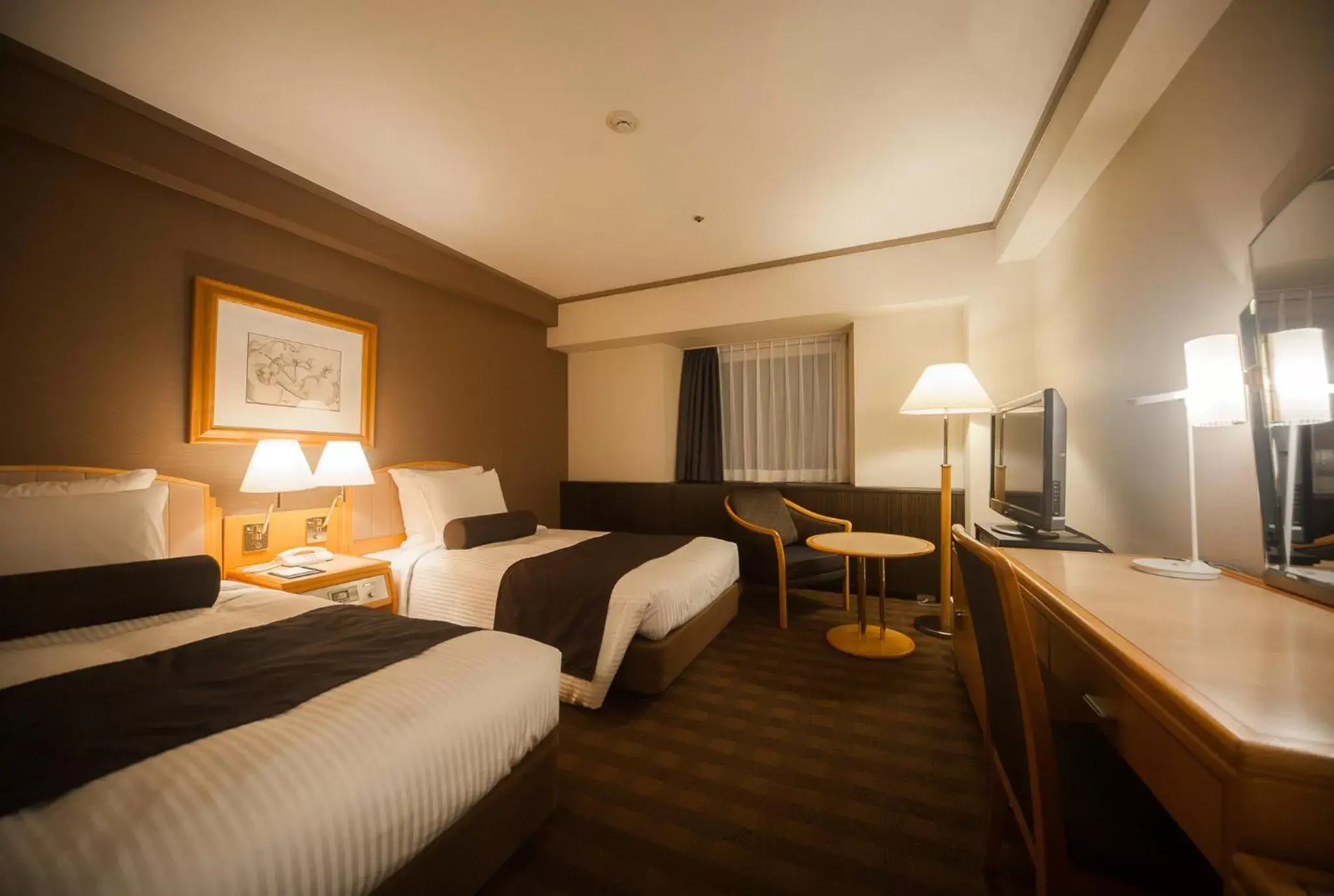 Photo of the whole room, Bed in ANA Crowne Plaza Matsuyama, an IHG Hotel