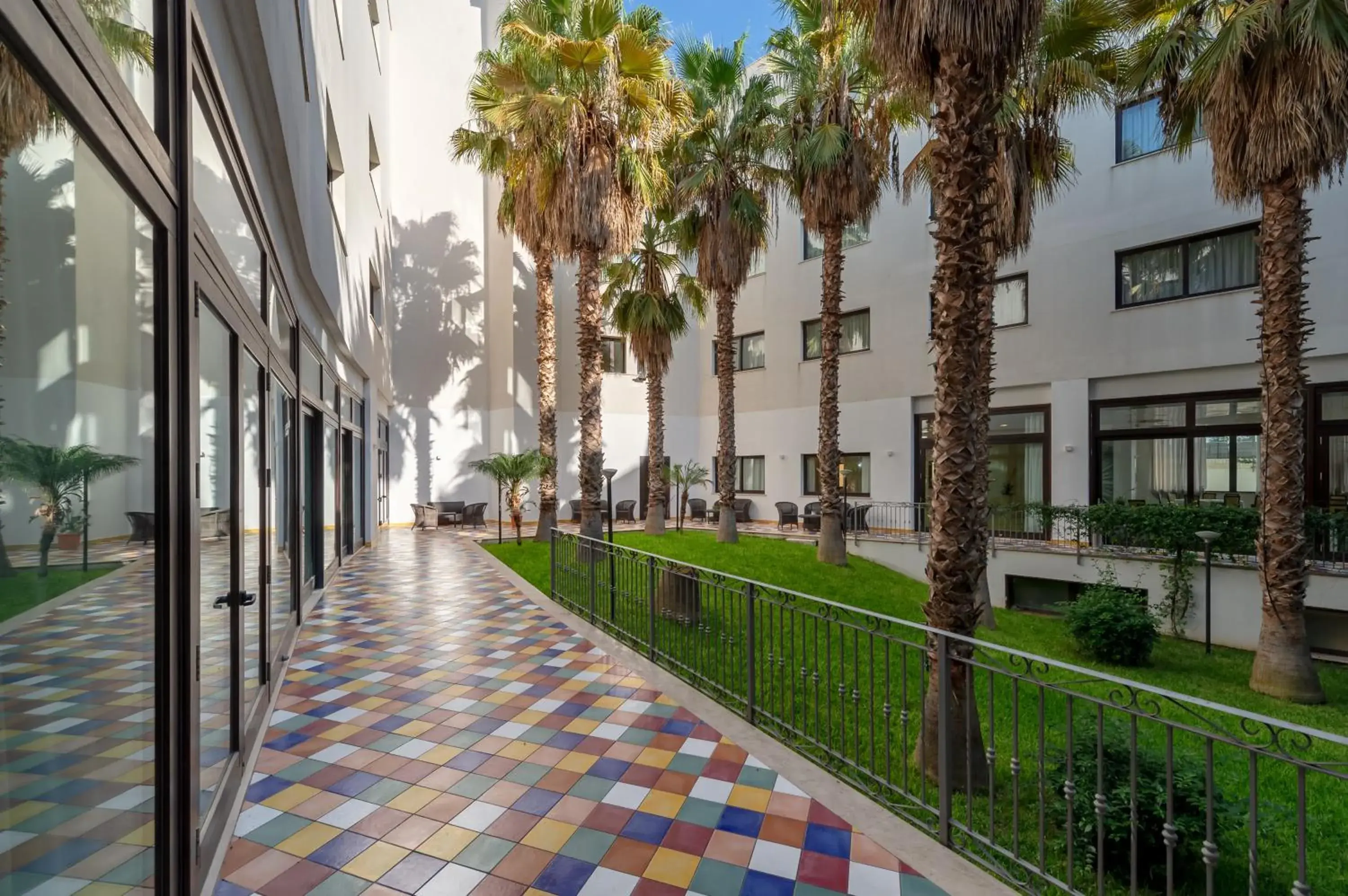 Inner courtyard view in Grand Hotel Sofia