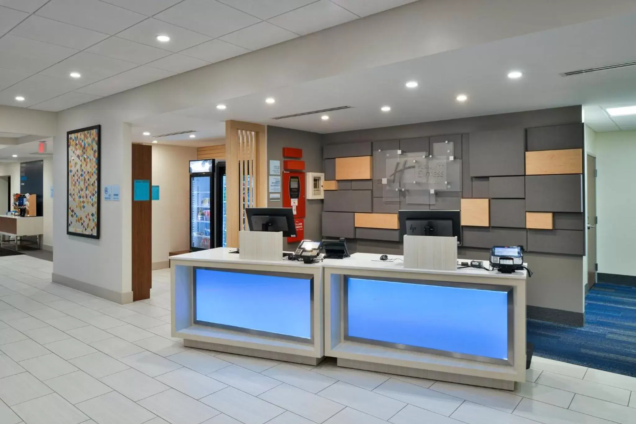 Property building, Lobby/Reception in Holiday Inn Express Orlando - South Park, an IHG Hotel