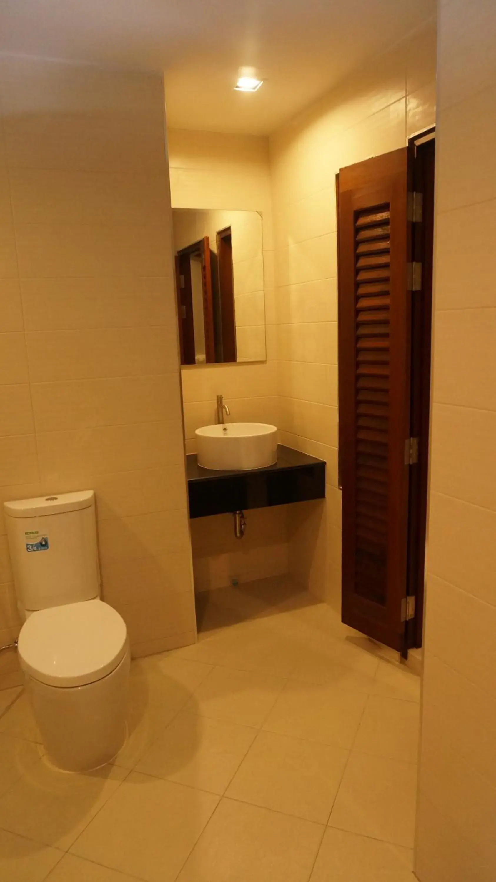 Bathroom in Lanta Intanin Resort - SHA Extra Plus