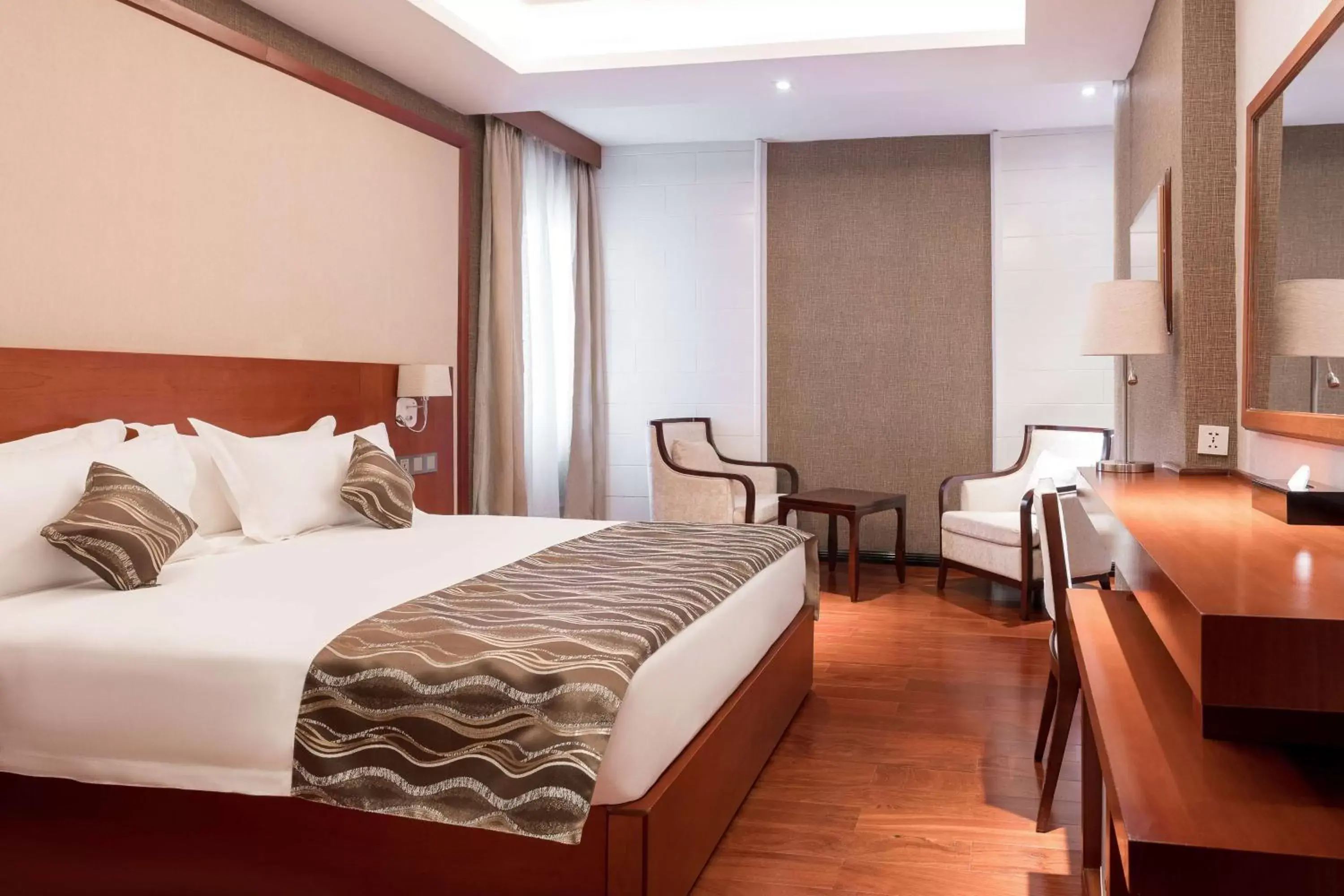 Bedroom, Bed in Best Western Plus Pearl Addis