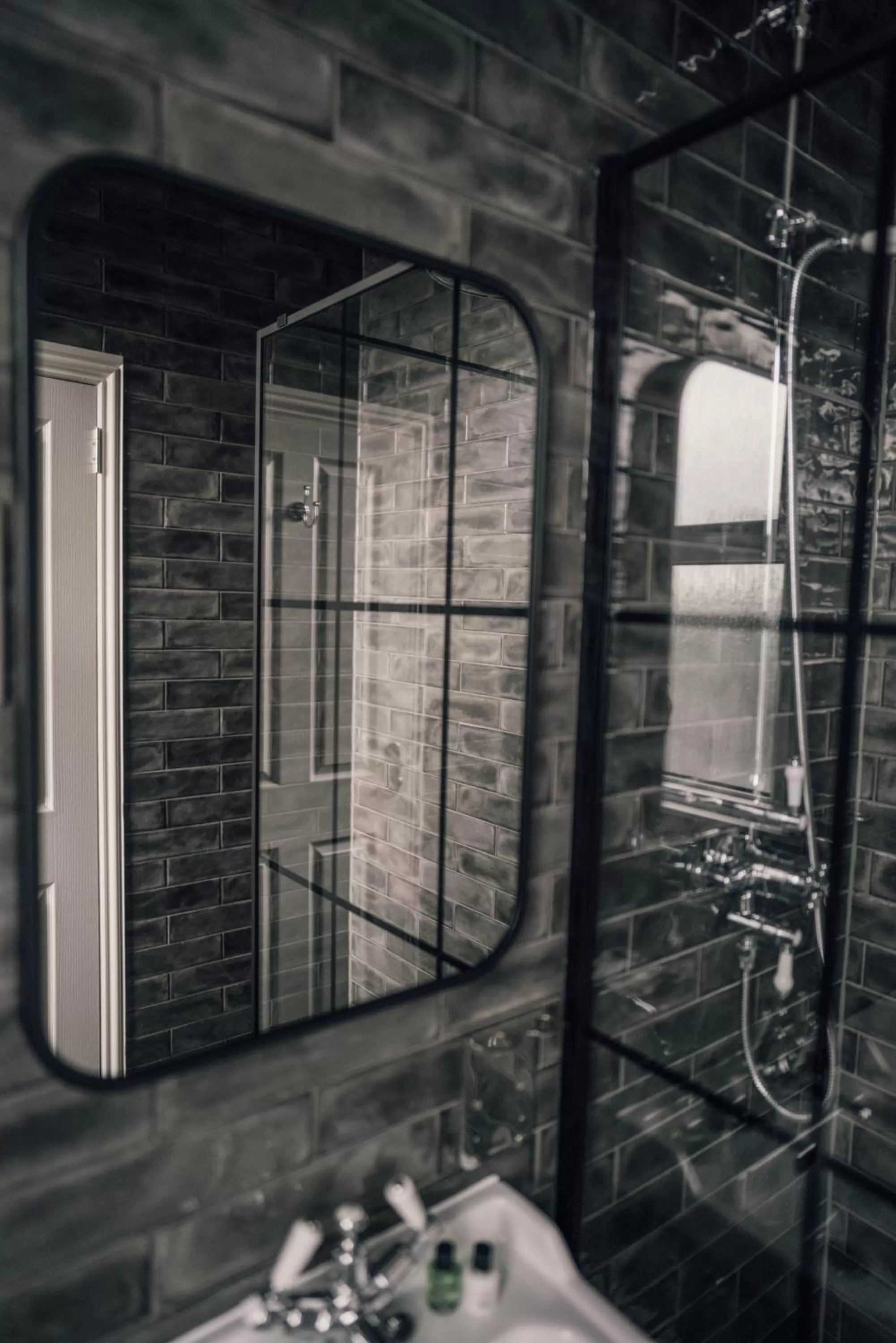 Shower in The Kirkwall Hotel