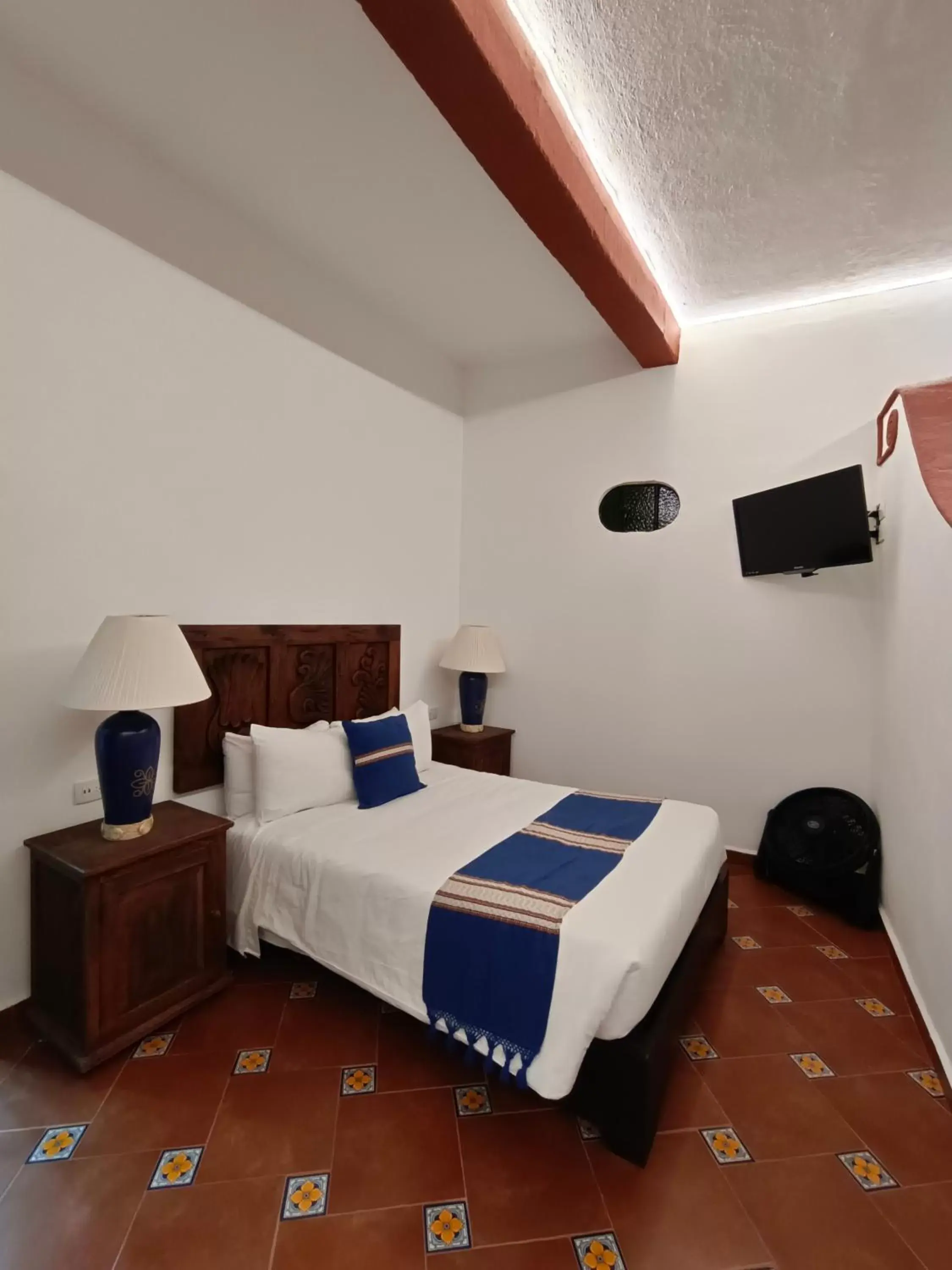 Bed in Hotel Hacienda Monteverde San Miguel de Allende