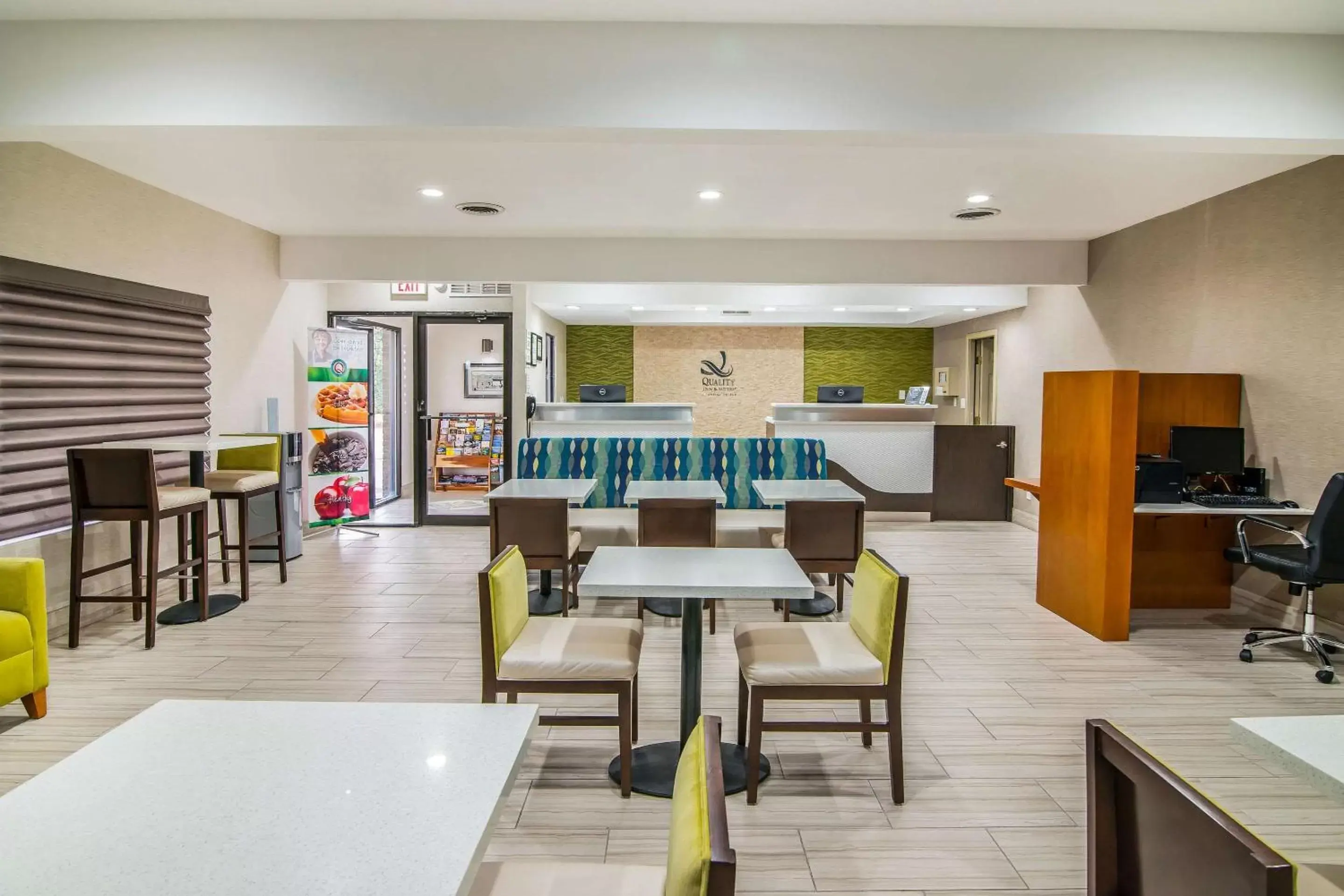 Restaurant/Places to Eat in Quality Inn & Suites Near White Sands National Park