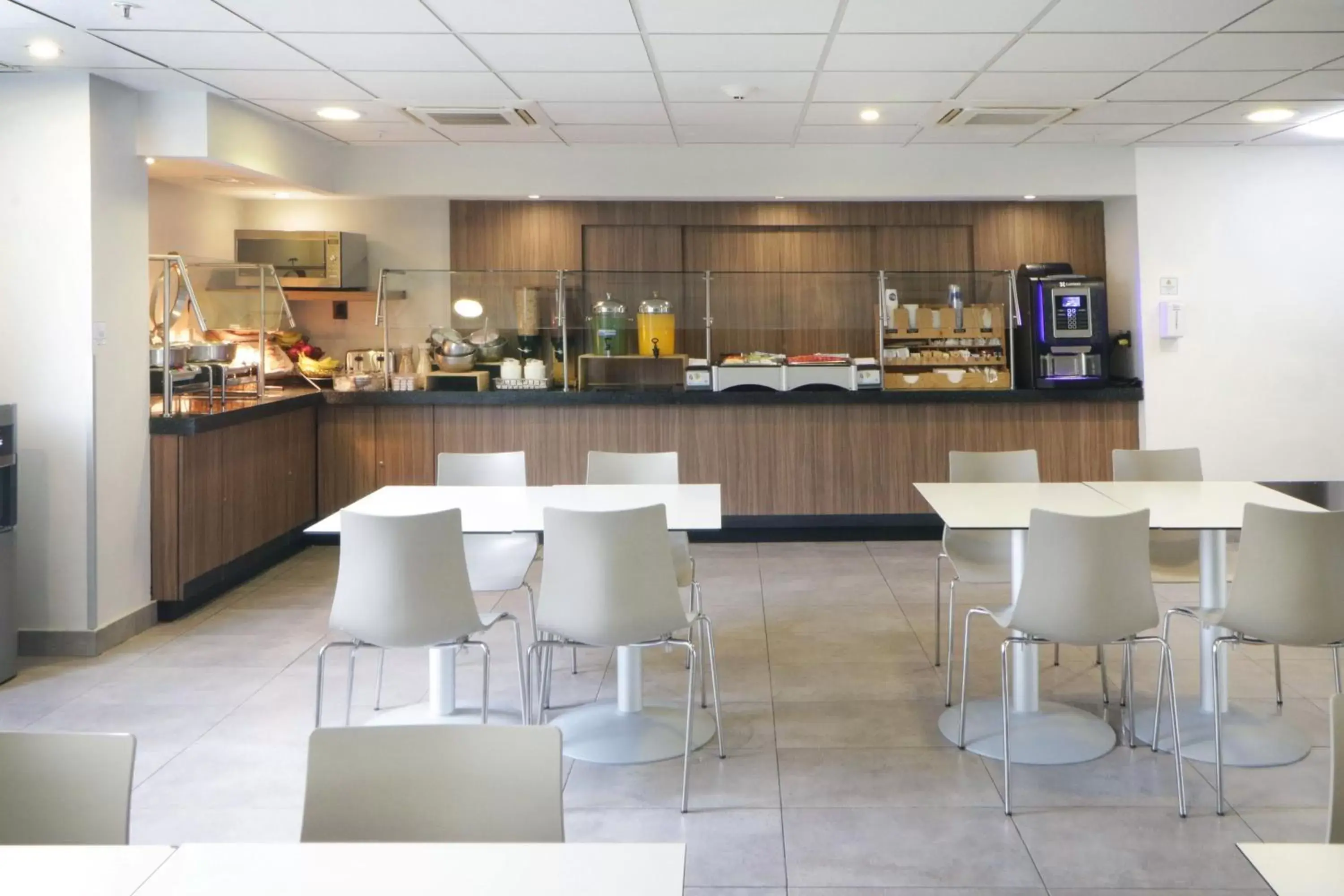 Breakfast, Restaurant/Places to Eat in City Express by Marriott Tijuana Insurgentes