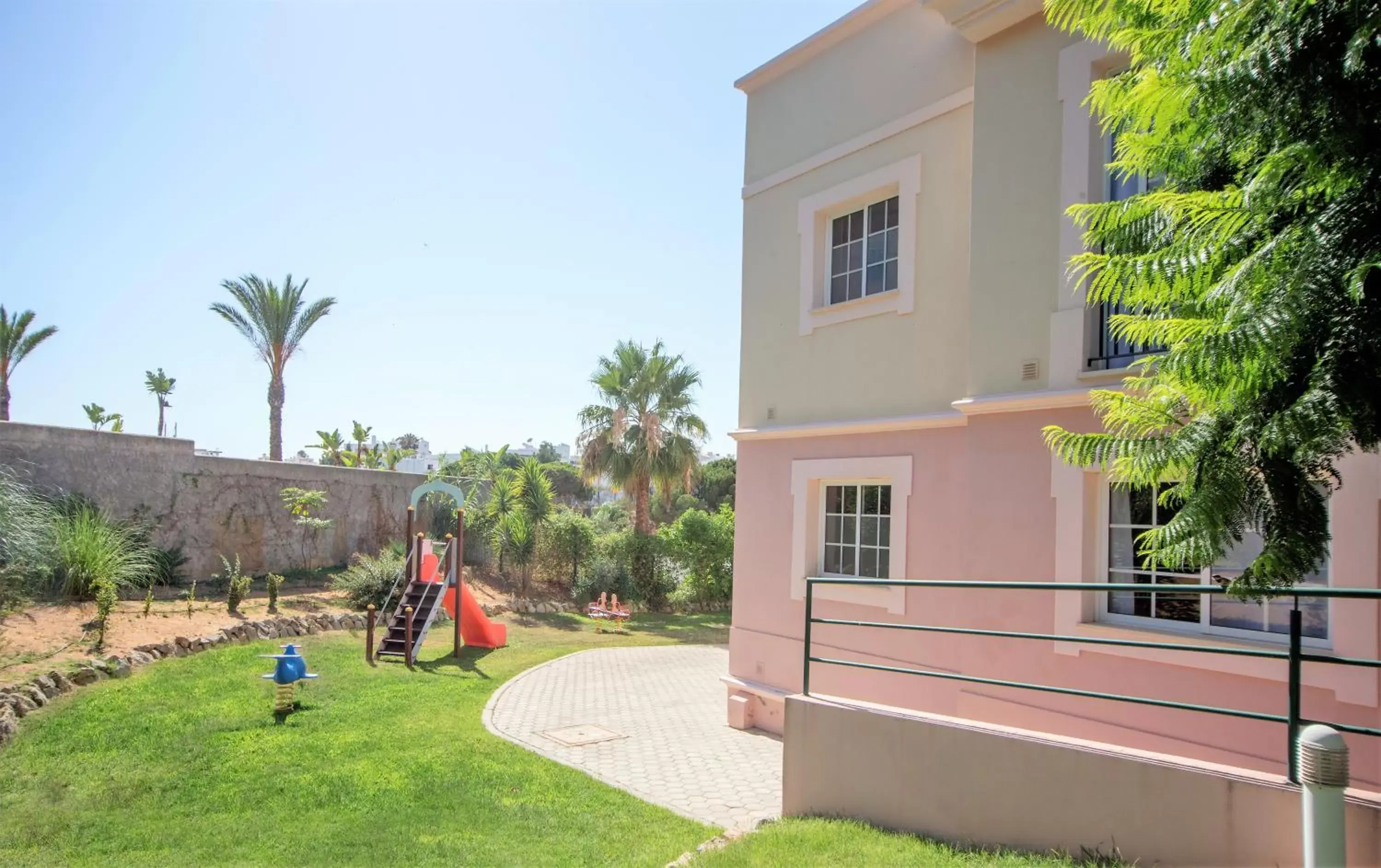 Children play ground in Aquamar Albufeira Moon Dream