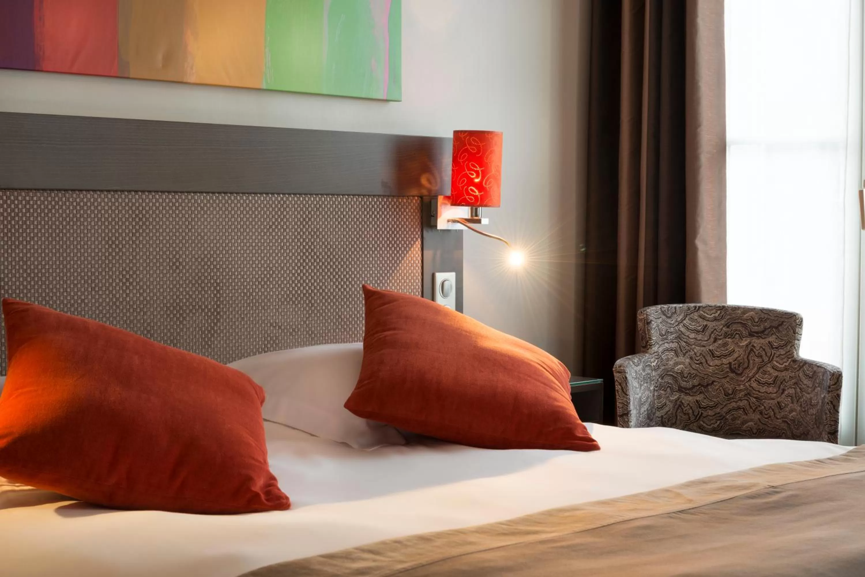 Decorative detail, Bed in Régence Etoile