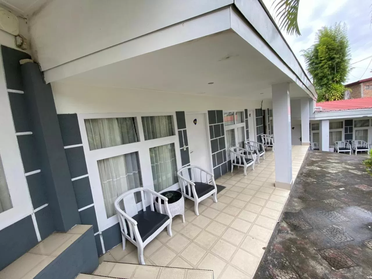 Property building in Khas Parapat