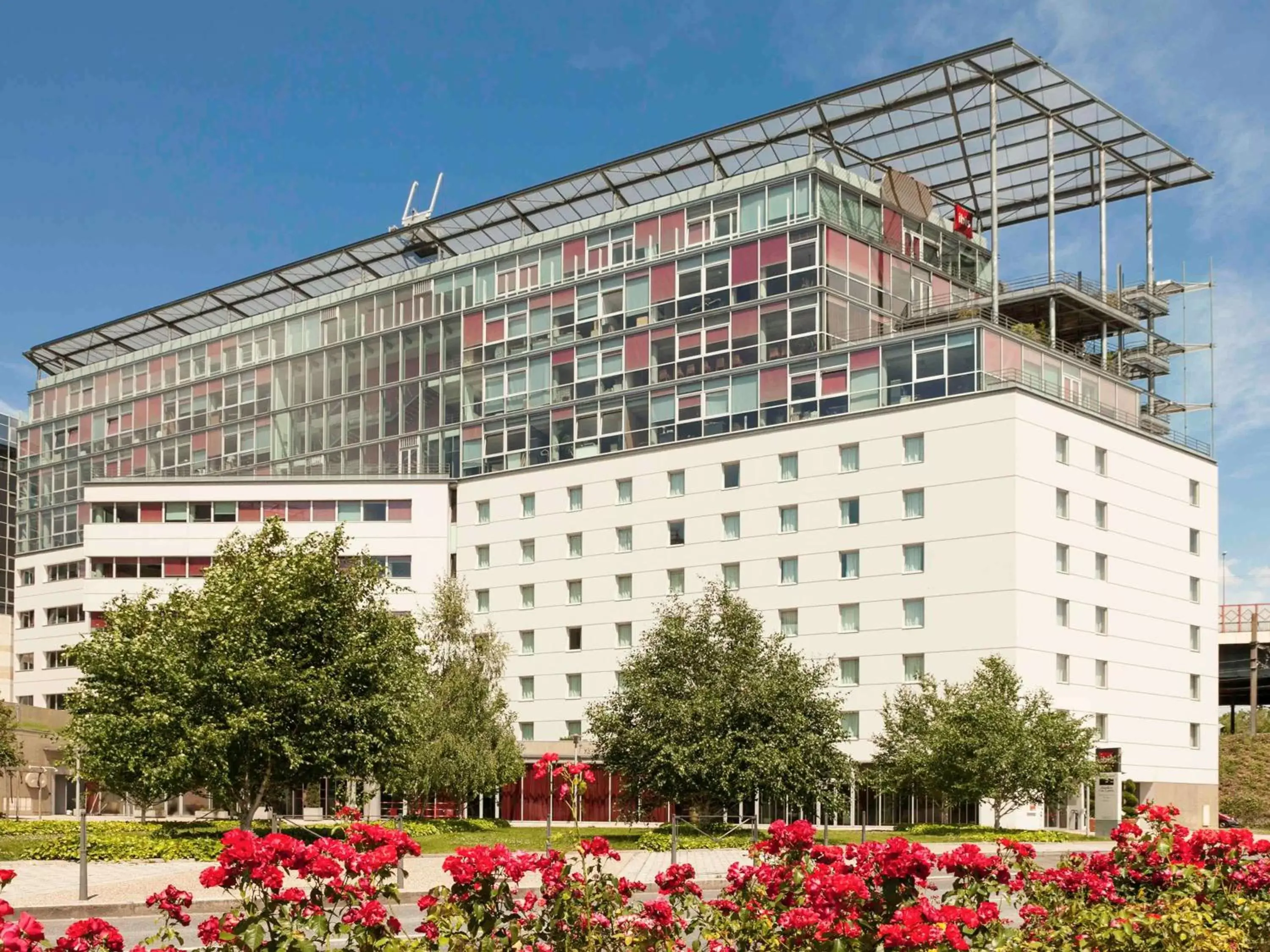 Property Building in ibis Lyon Caluire Cité Internationale