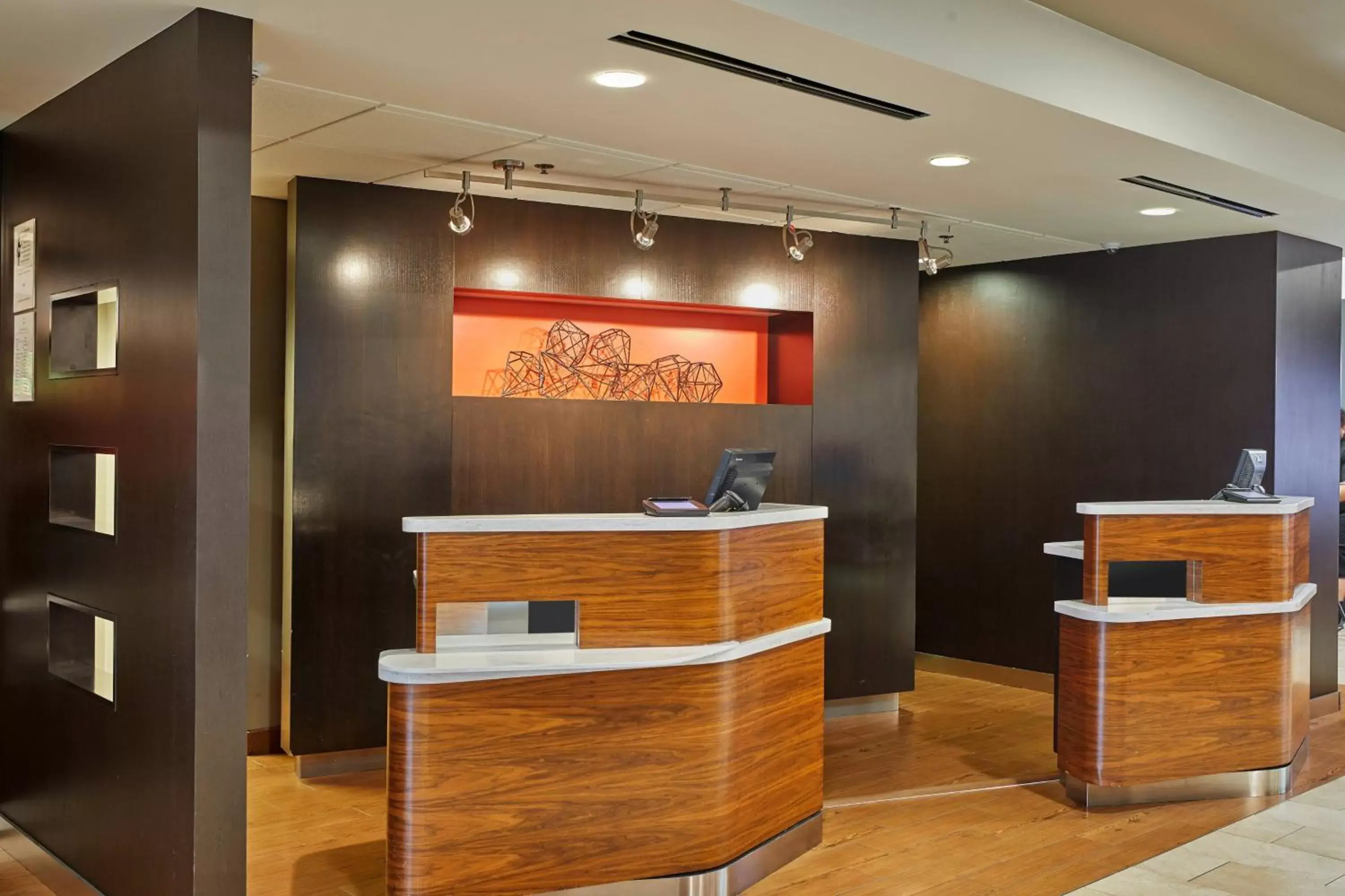 Lobby or reception, Lobby/Reception in Courtyard by Marriott Eugene Springfield