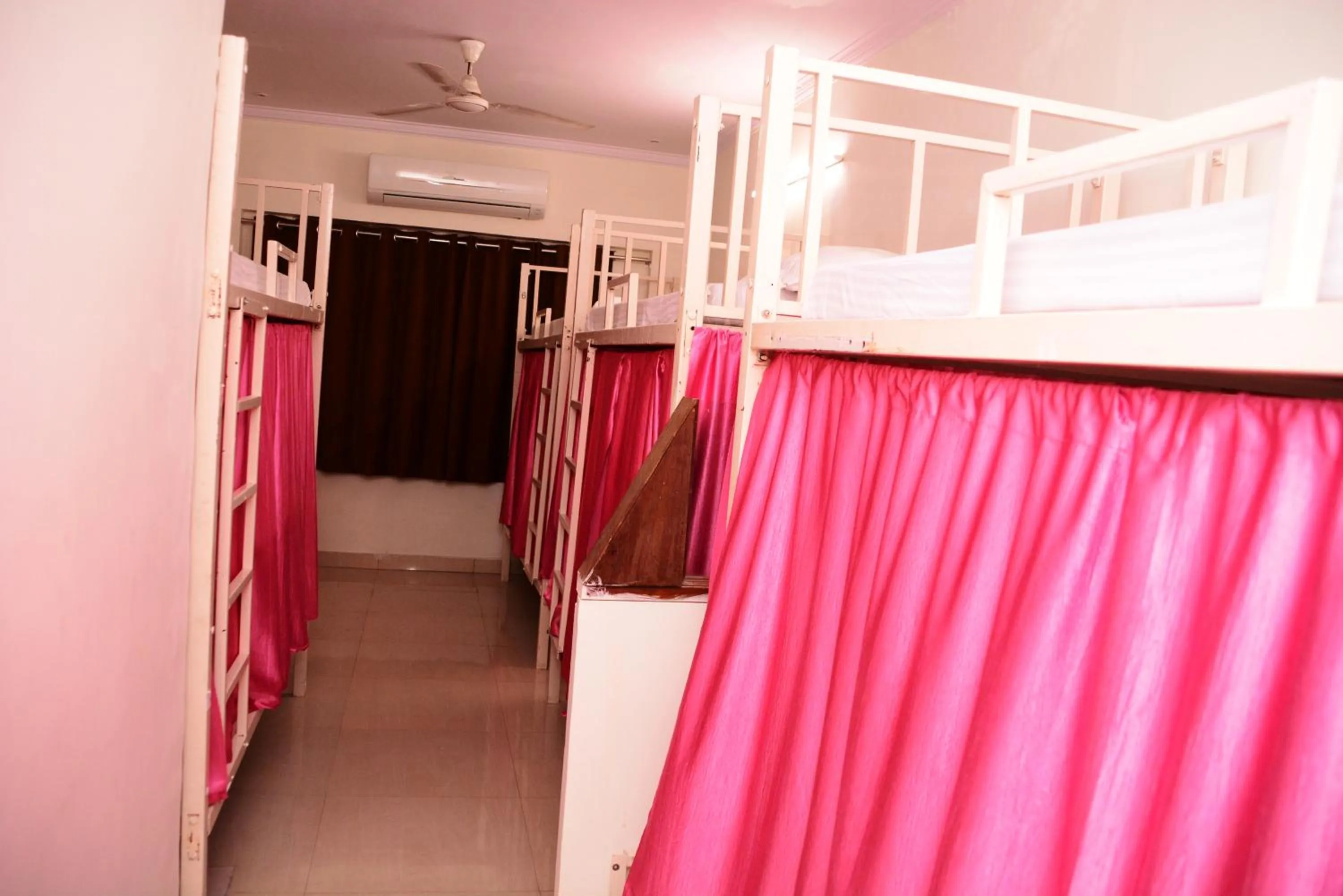 bunk bed in Hotel Sugandh Retreat Jaipur