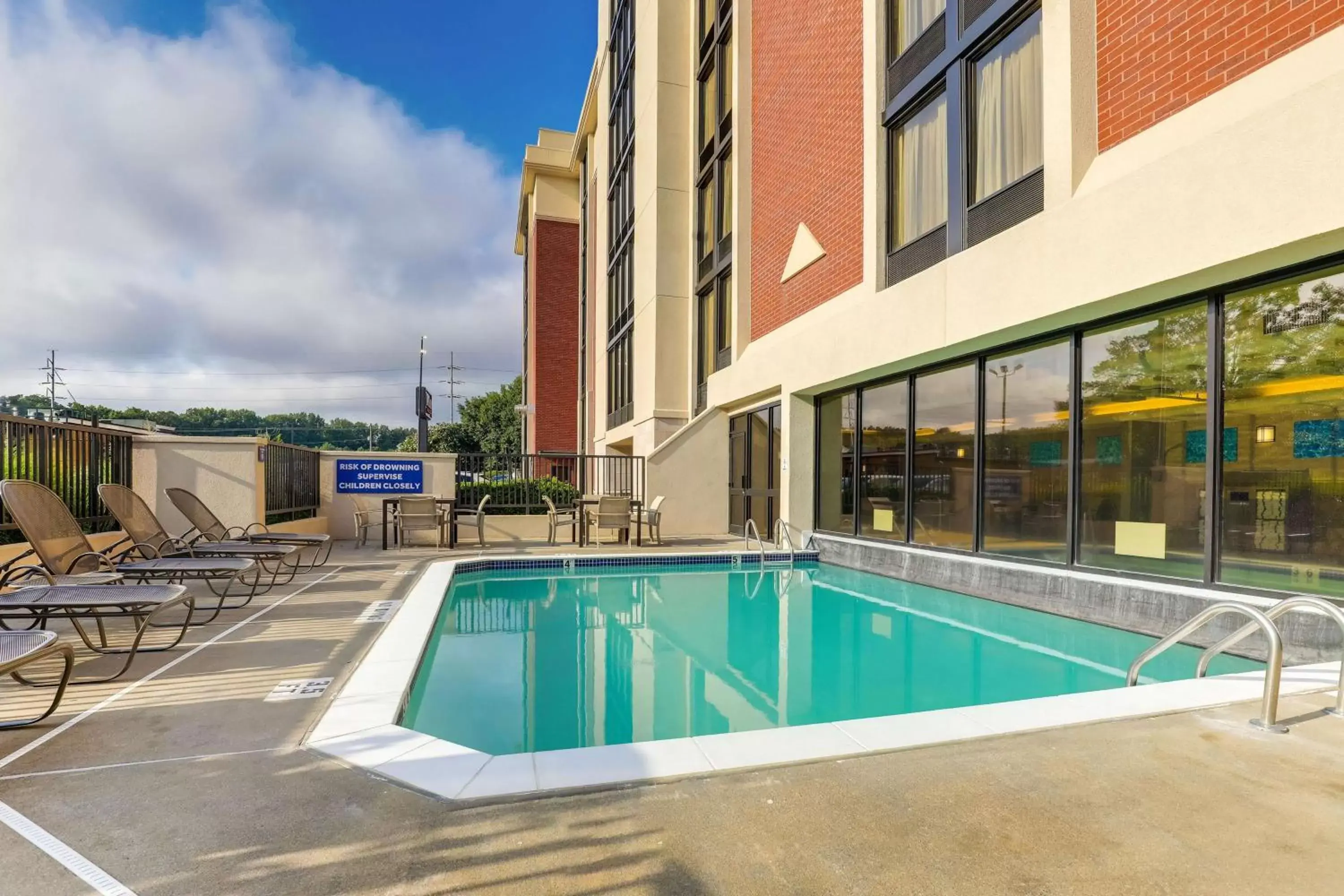 Pool view, Swimming Pool in Drury Inn & Suites Atlanta Marietta