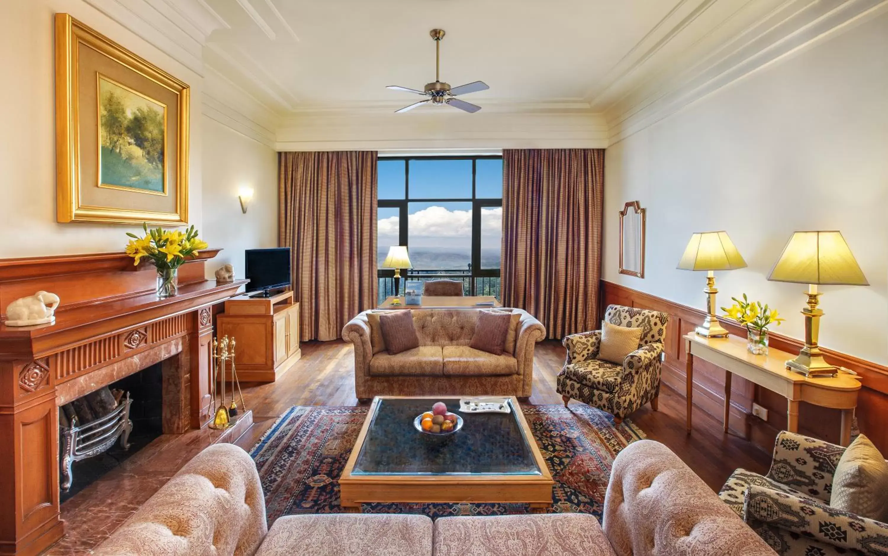 Living room, Seating Area in Wildflower Hall, An Oberoi Resort, Shimla