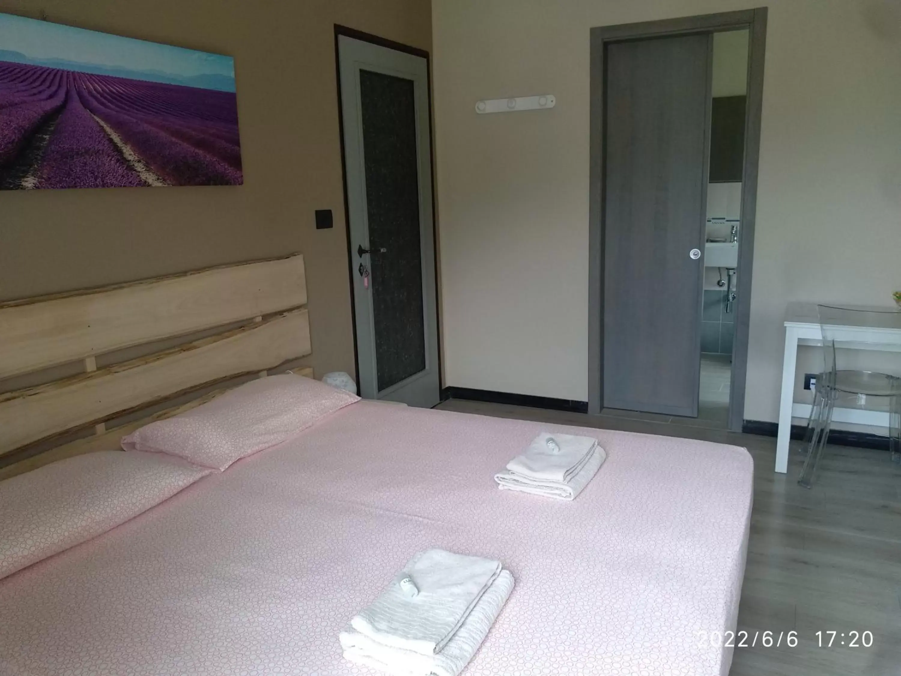 Double Room with Balcony - single occupancy in La Cà ët Mec Double Room with Balcony - single occupancy in La Cà ët Mec