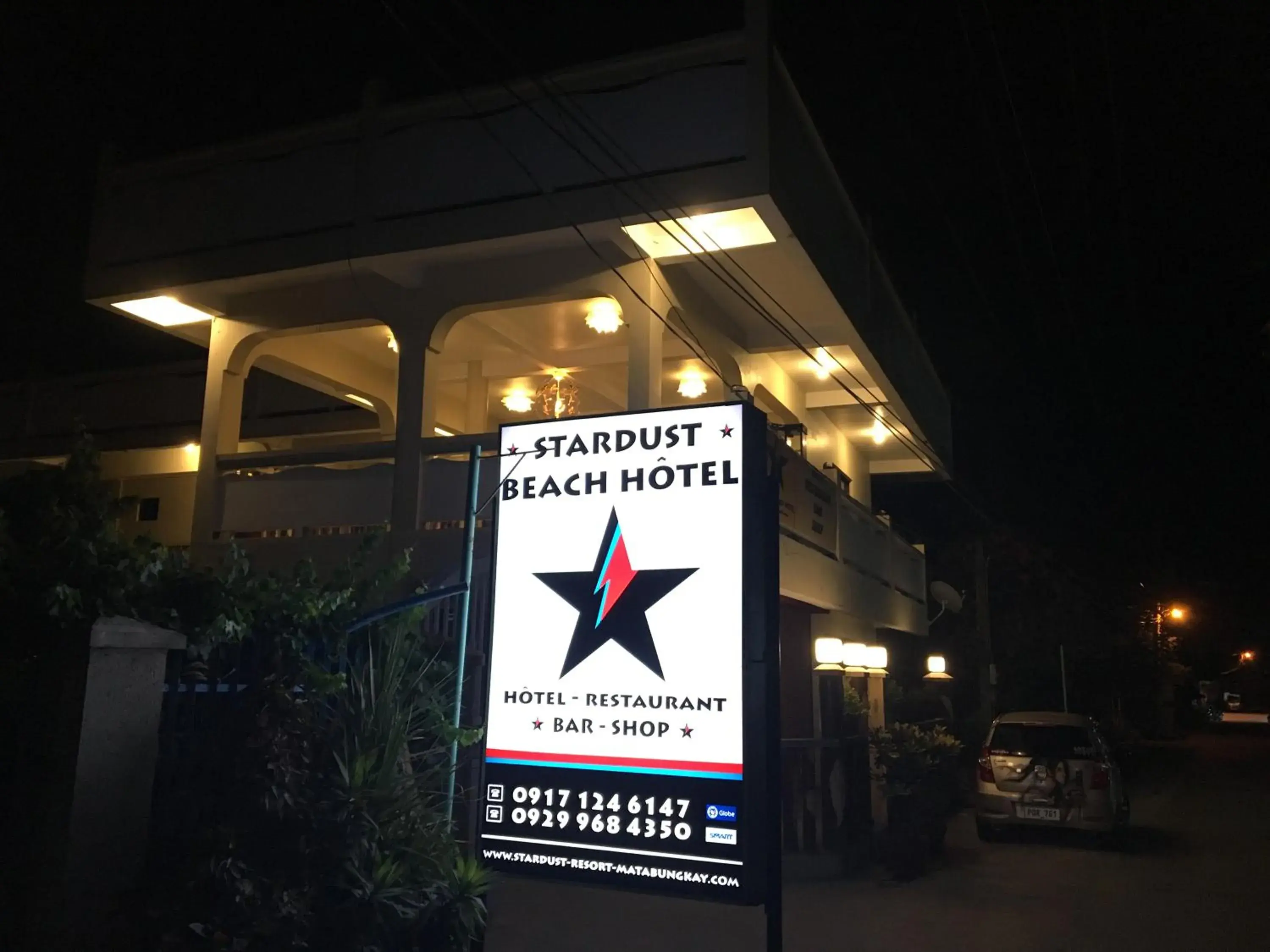 Restaurant/places to eat in Stardust Beach Hotel