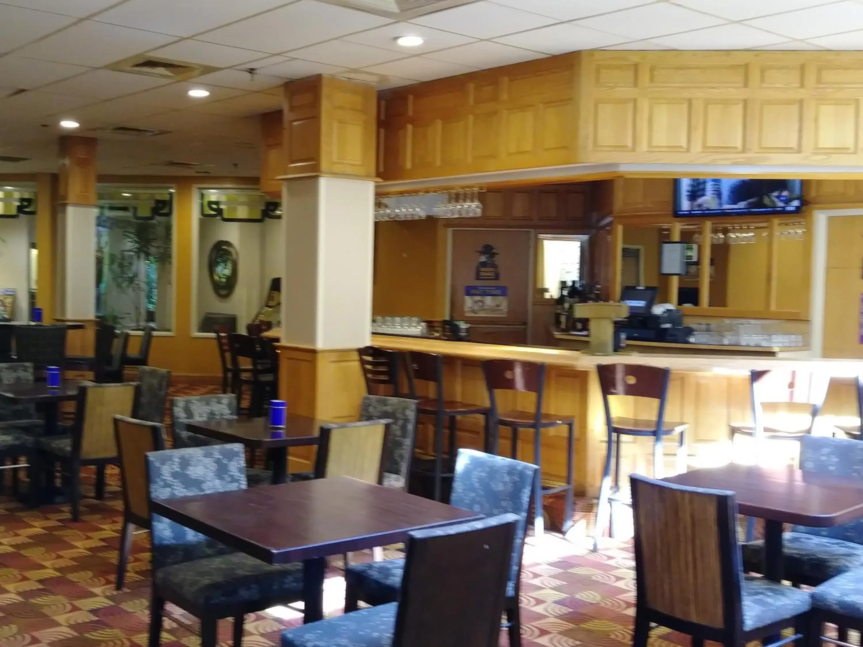Lounge or bar, Restaurant/Places to Eat in Quality Inn & Suites Fort Collins