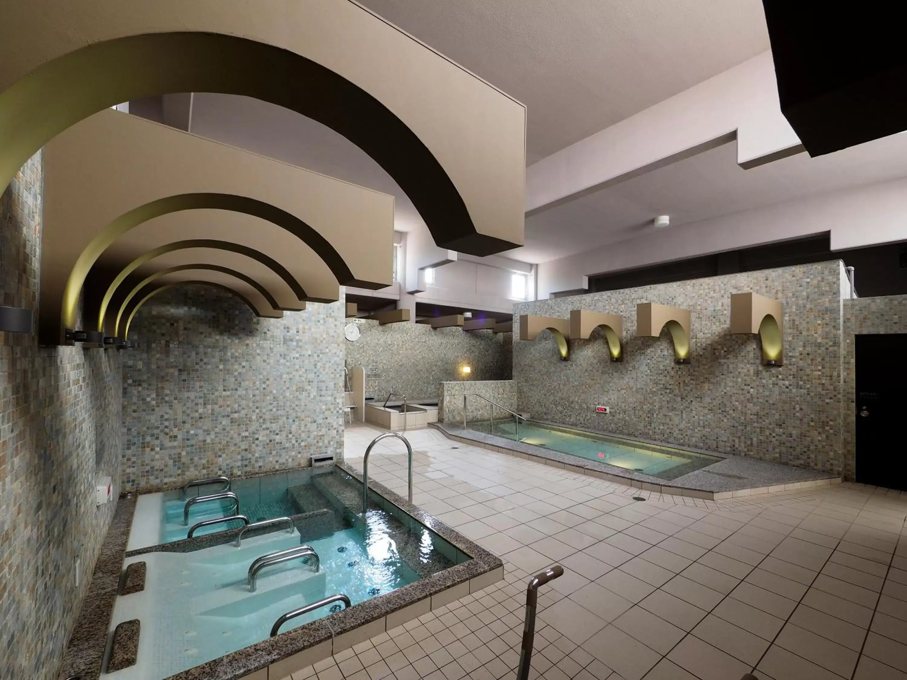 Spa and wellness centre/facilities, Swimming Pool in Clayton Bay Hotel