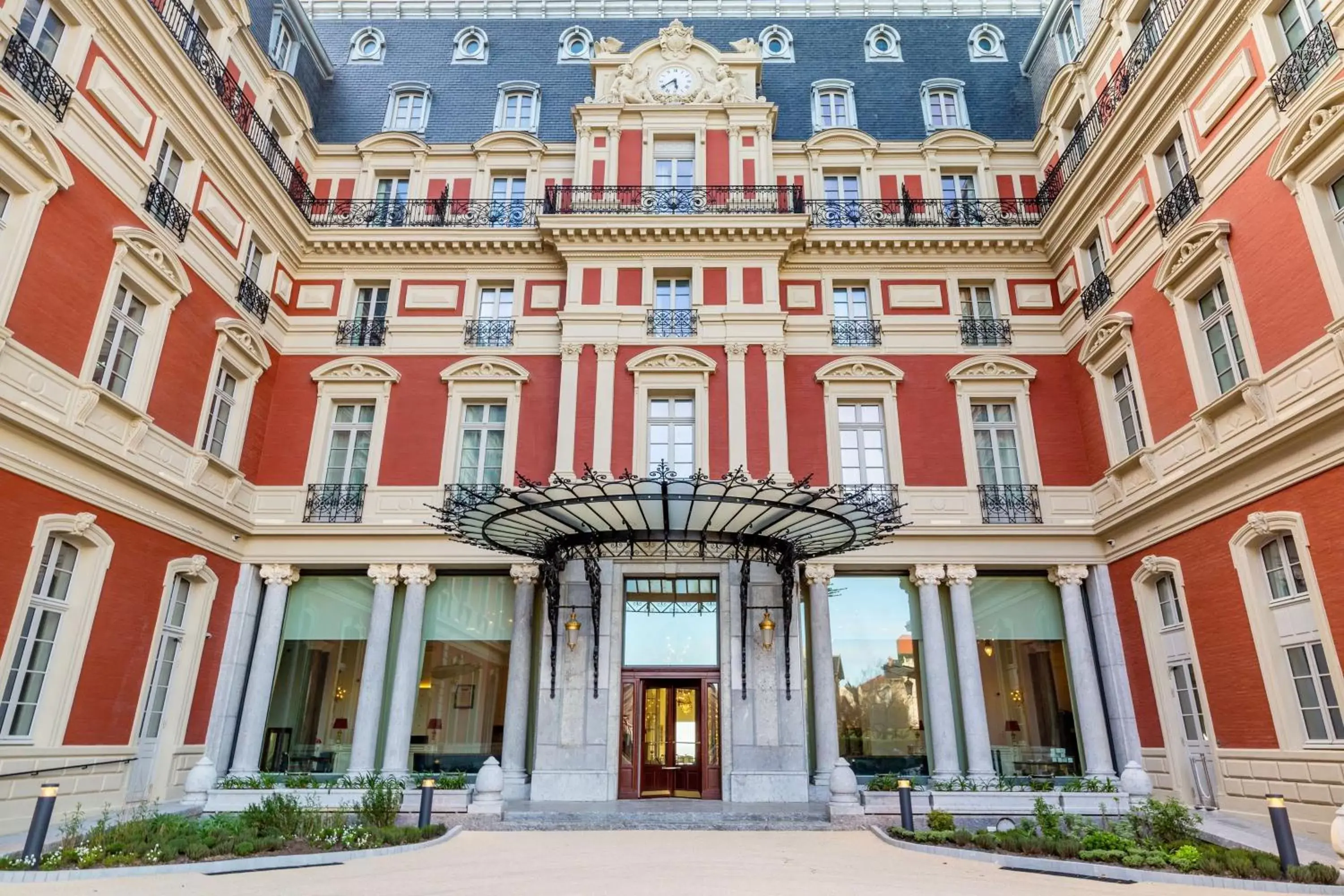Property building in Hôtel du Palais Biarritz, in The Unbound Collection by Hyatt Property building in Hôtel du Palais Biarritz, in The Unbound Collection by Hyatt