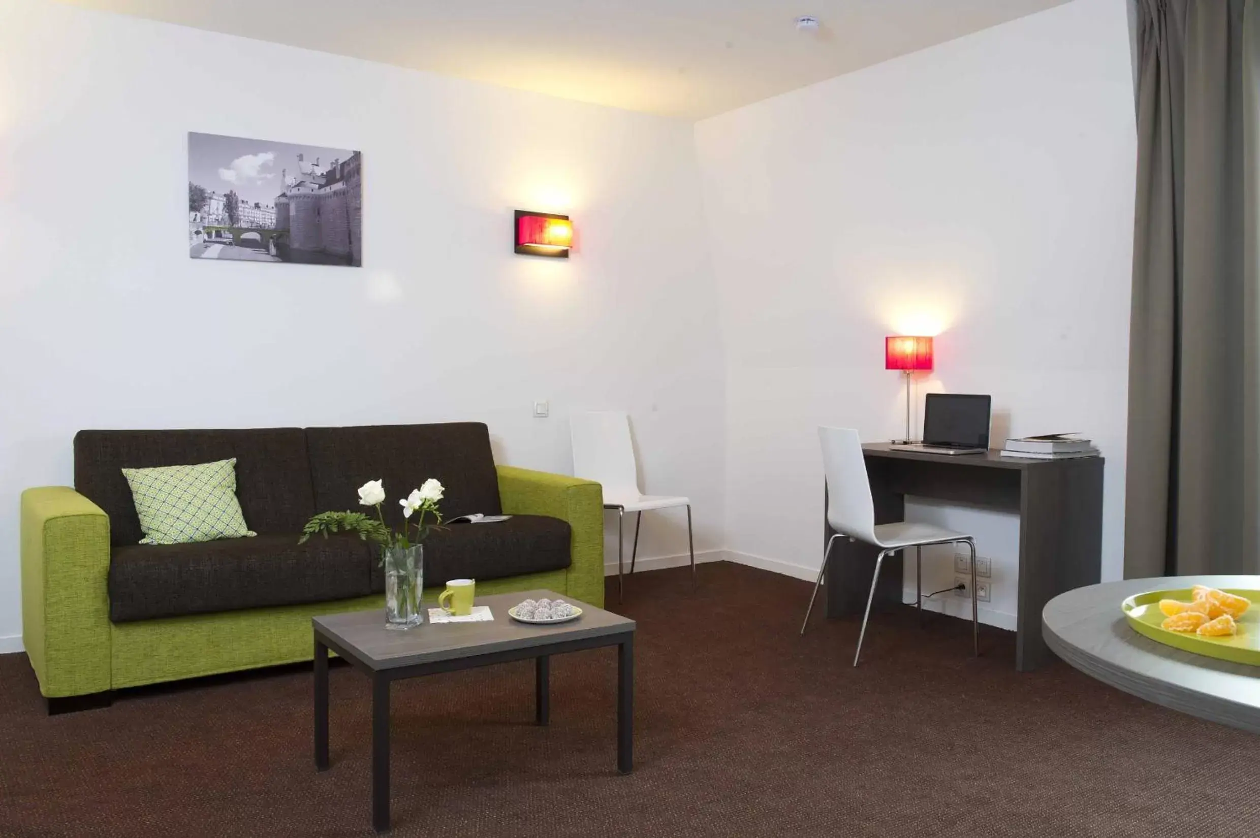 Communal lounge/ TV room, Seating Area in Aparthotel Adagio Access Nantes Viarme