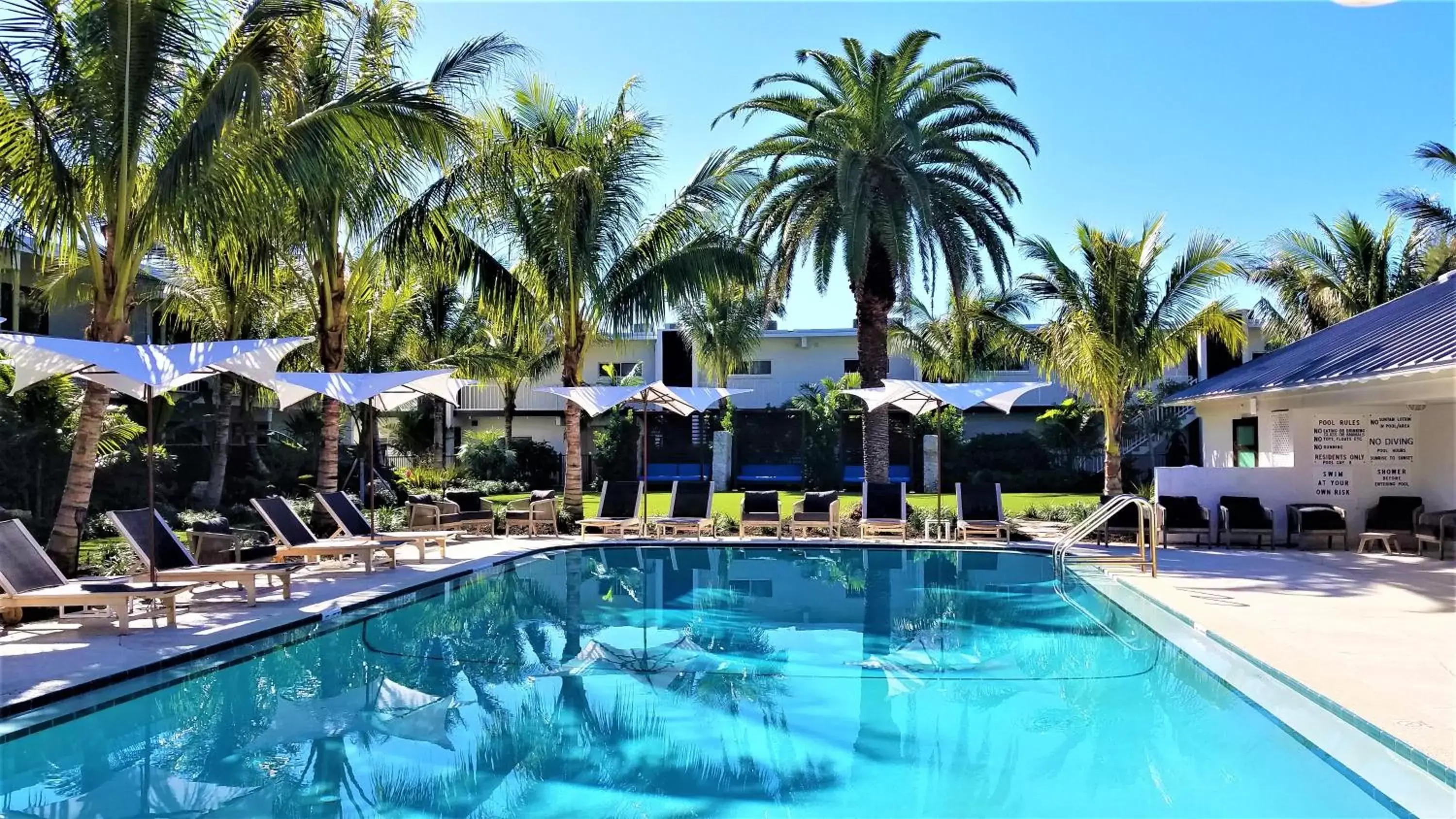 Swimming Pool in Bali Hai Beachfront Resort and Spa