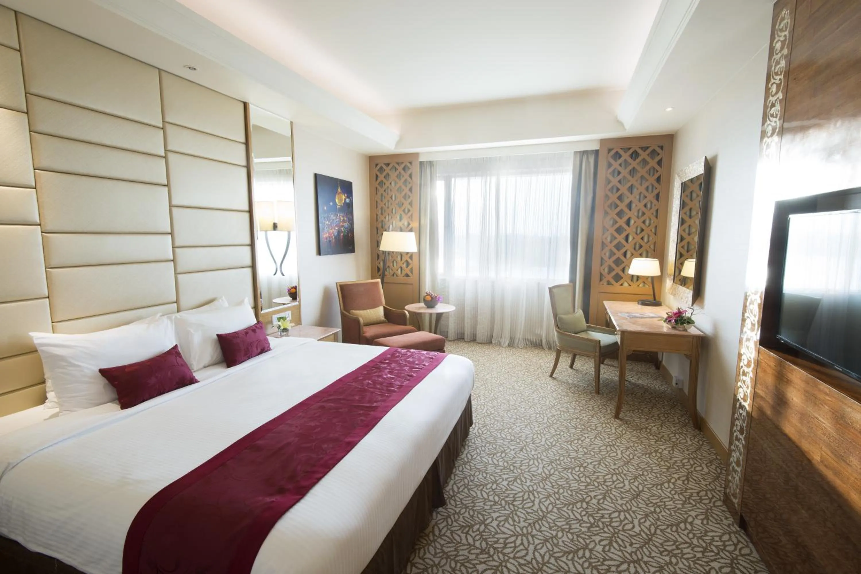 Day, Bed in Sedona Hotel Yangon