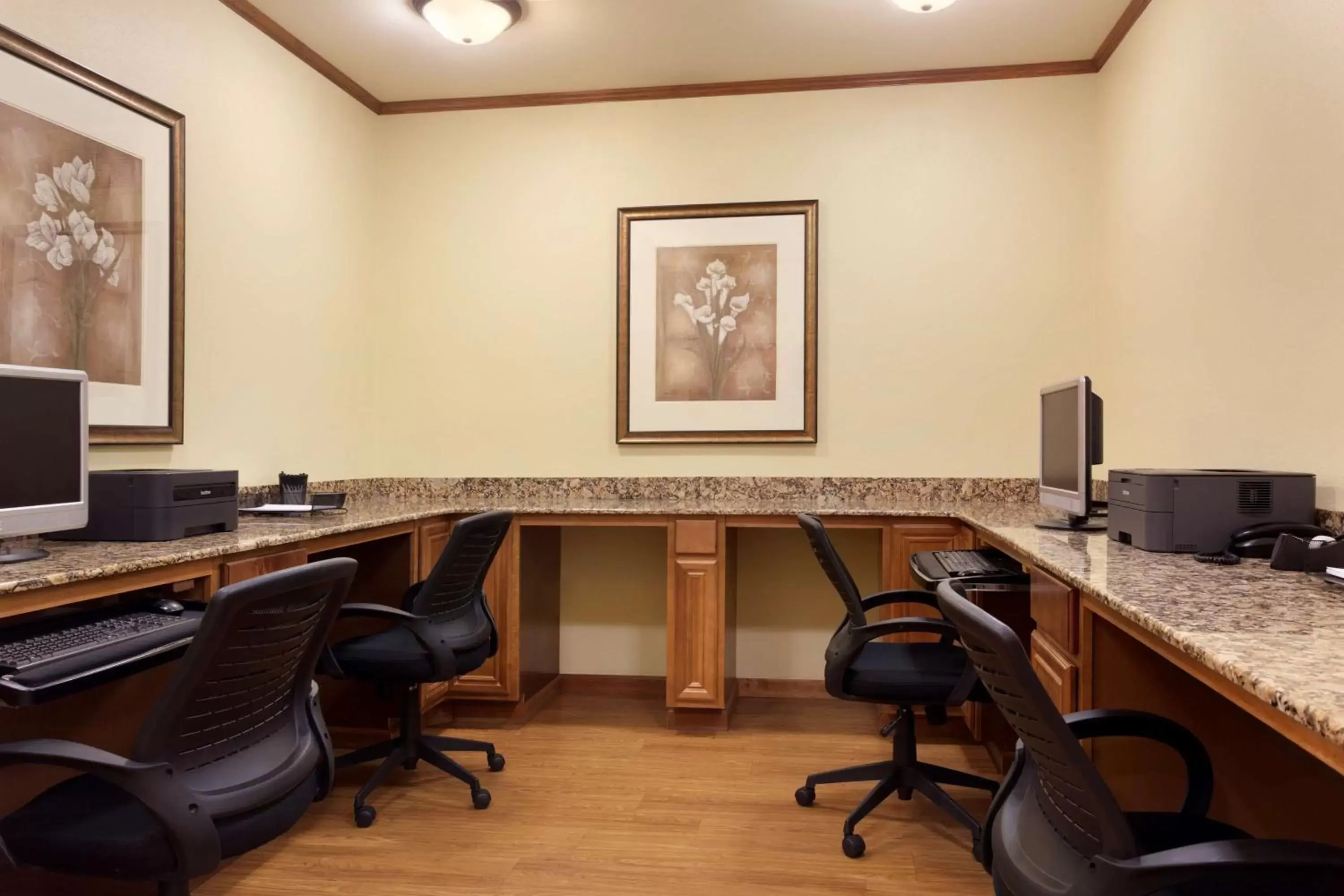 On site, Business Area/Conference Room in Country Inn & Suites by Radisson, Pineville, LA