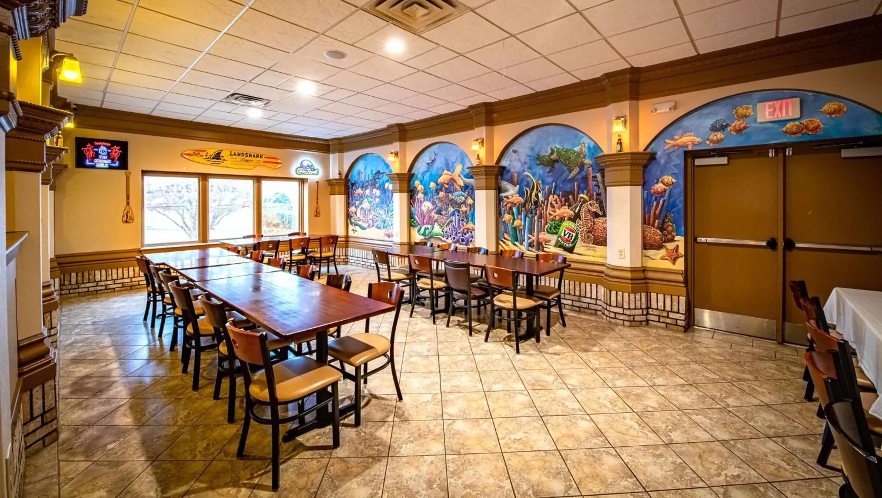 Restaurant/Places to Eat in Magnuson Grand Harrisburg