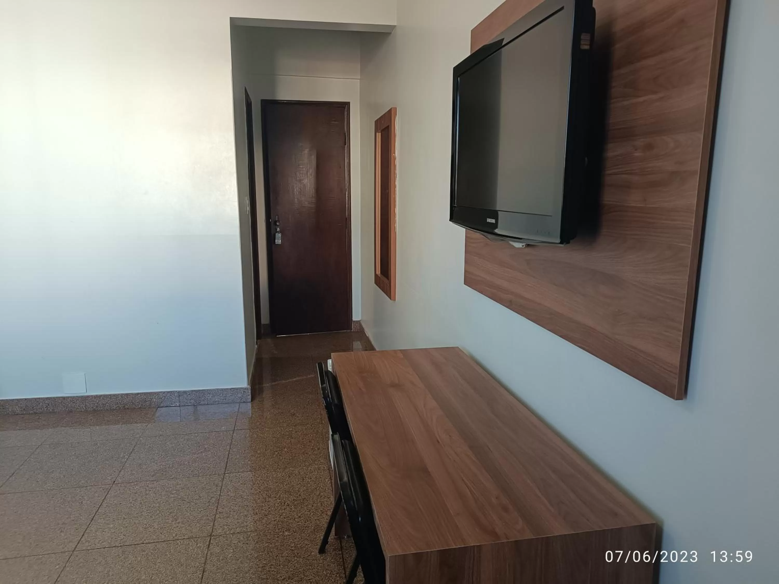 TV and multimedia in Hotel Oscar Blue Montes Claros