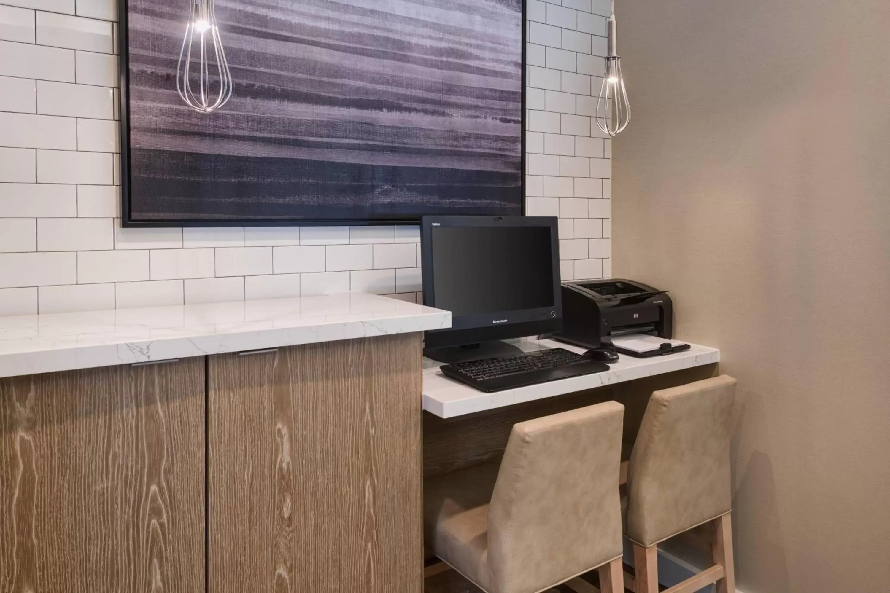 Business facilities, TV/Entertainment Center in Residence Inn by Marriott State College
