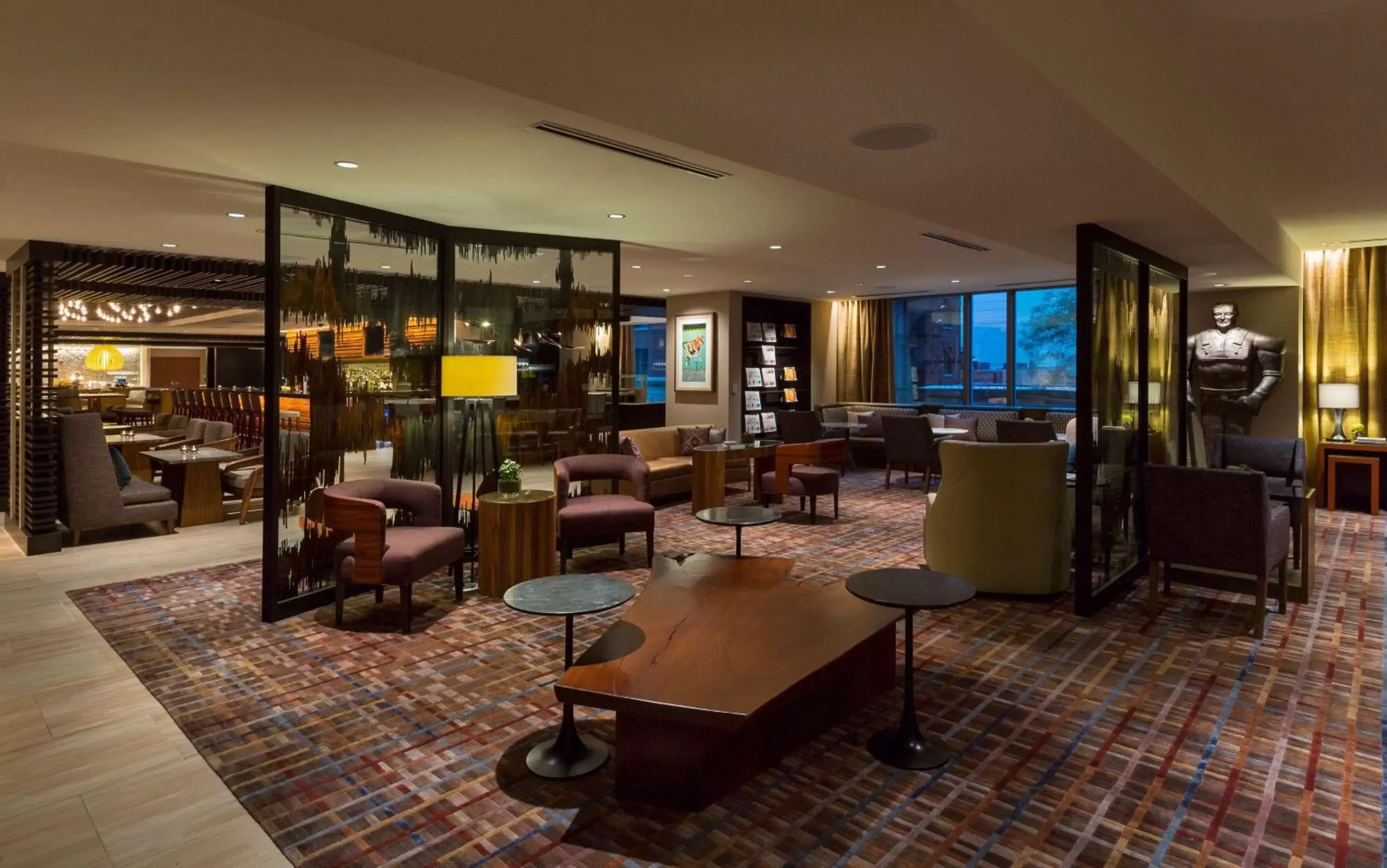 Lobby or reception, Lounge/Bar in Hyatt Centric Chicago Magnificent Mile