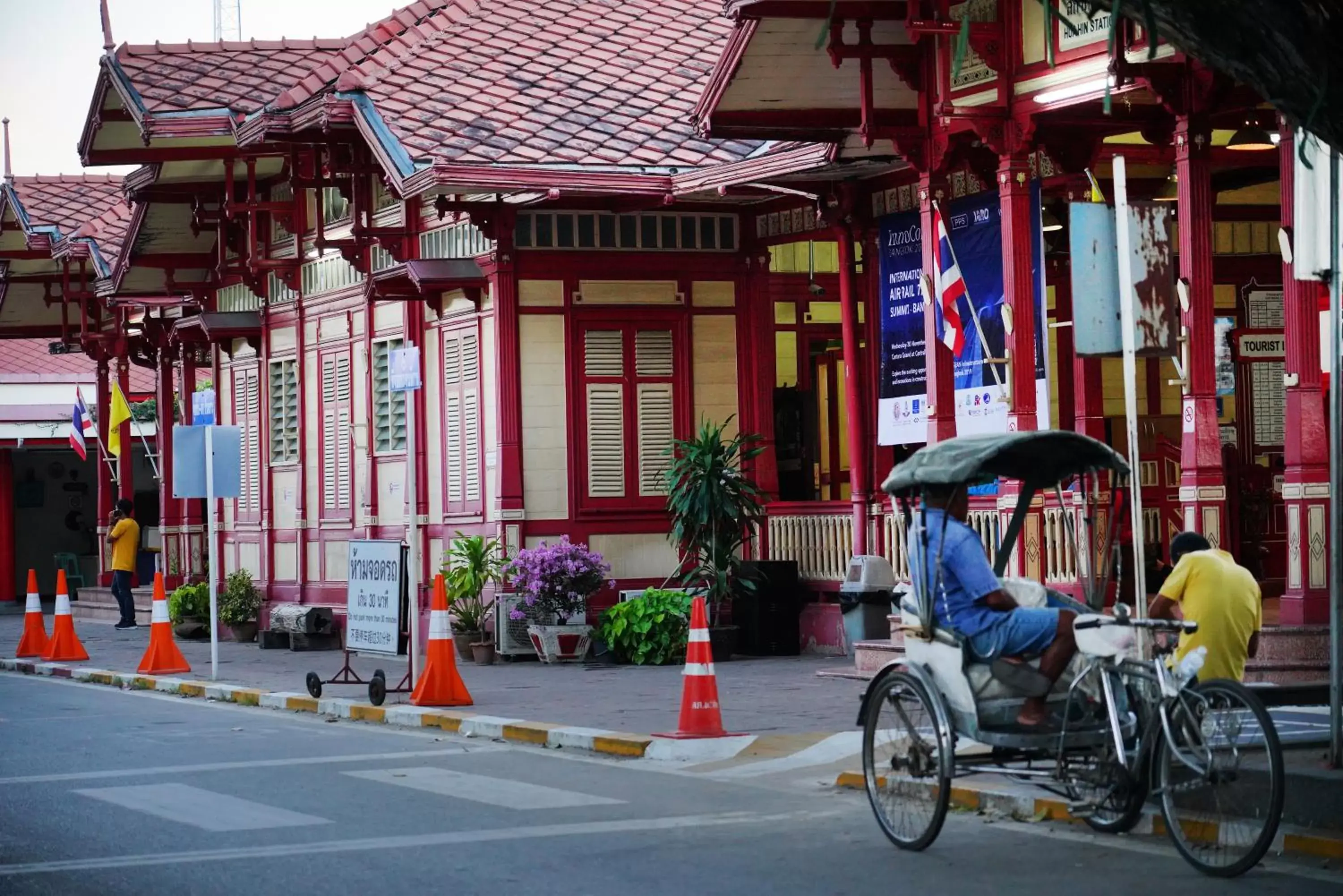 People in Loligo Resort Hua Hin