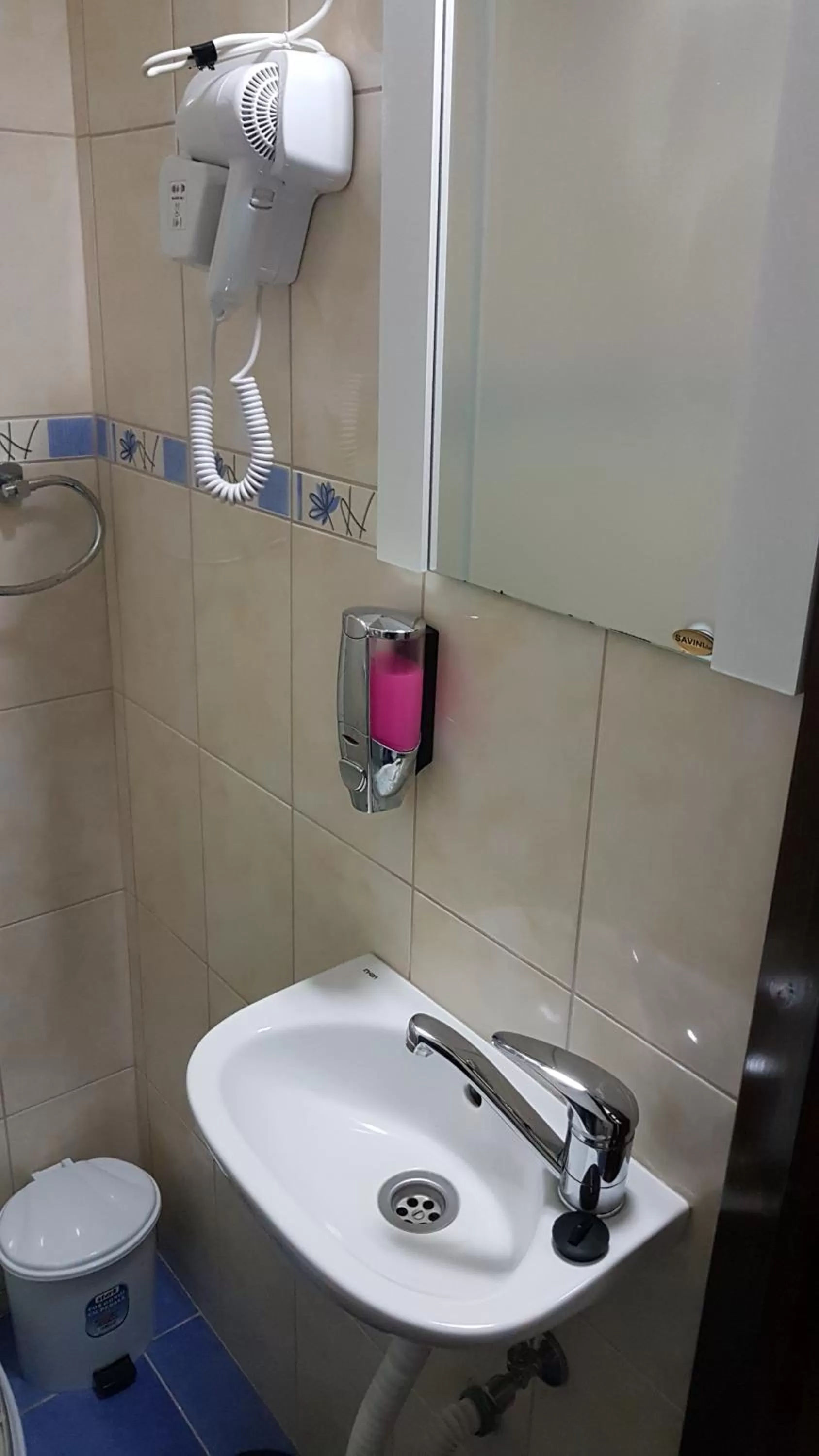 Bathroom in Hazanéző Panzió