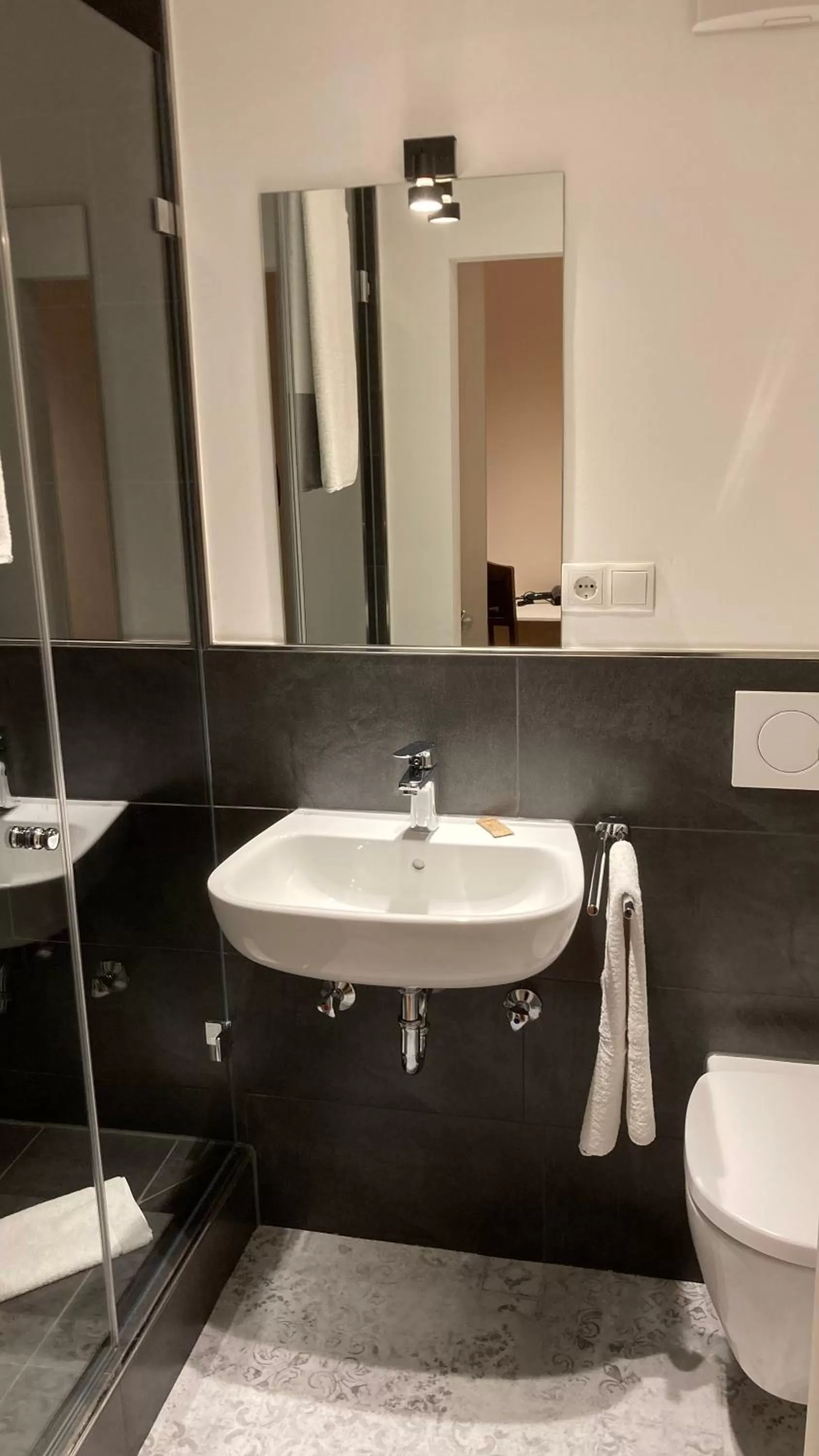 Bathroom in BürgerhausLöwen