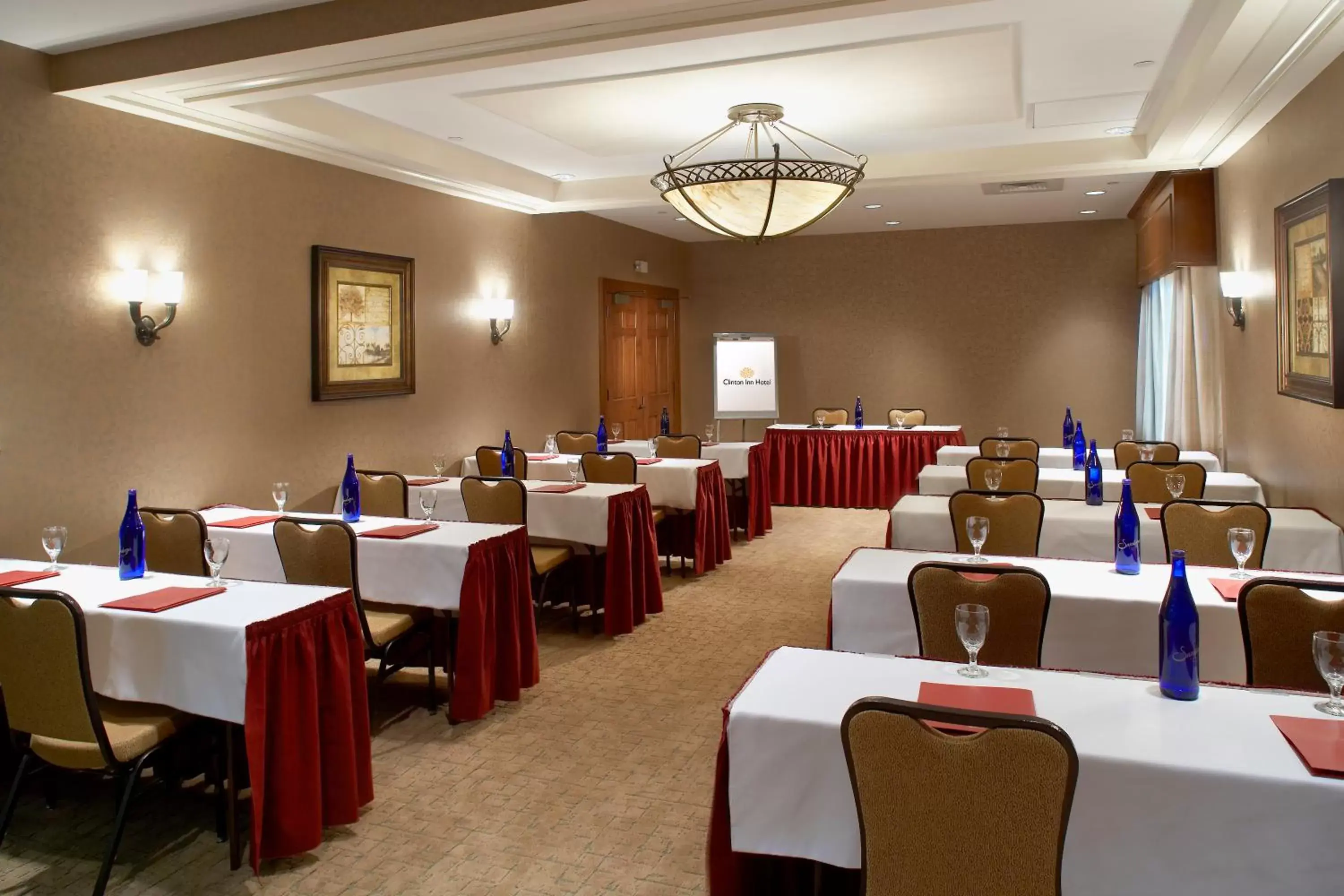 Meeting/conference room in Clinton Inn Hotel Tenafly