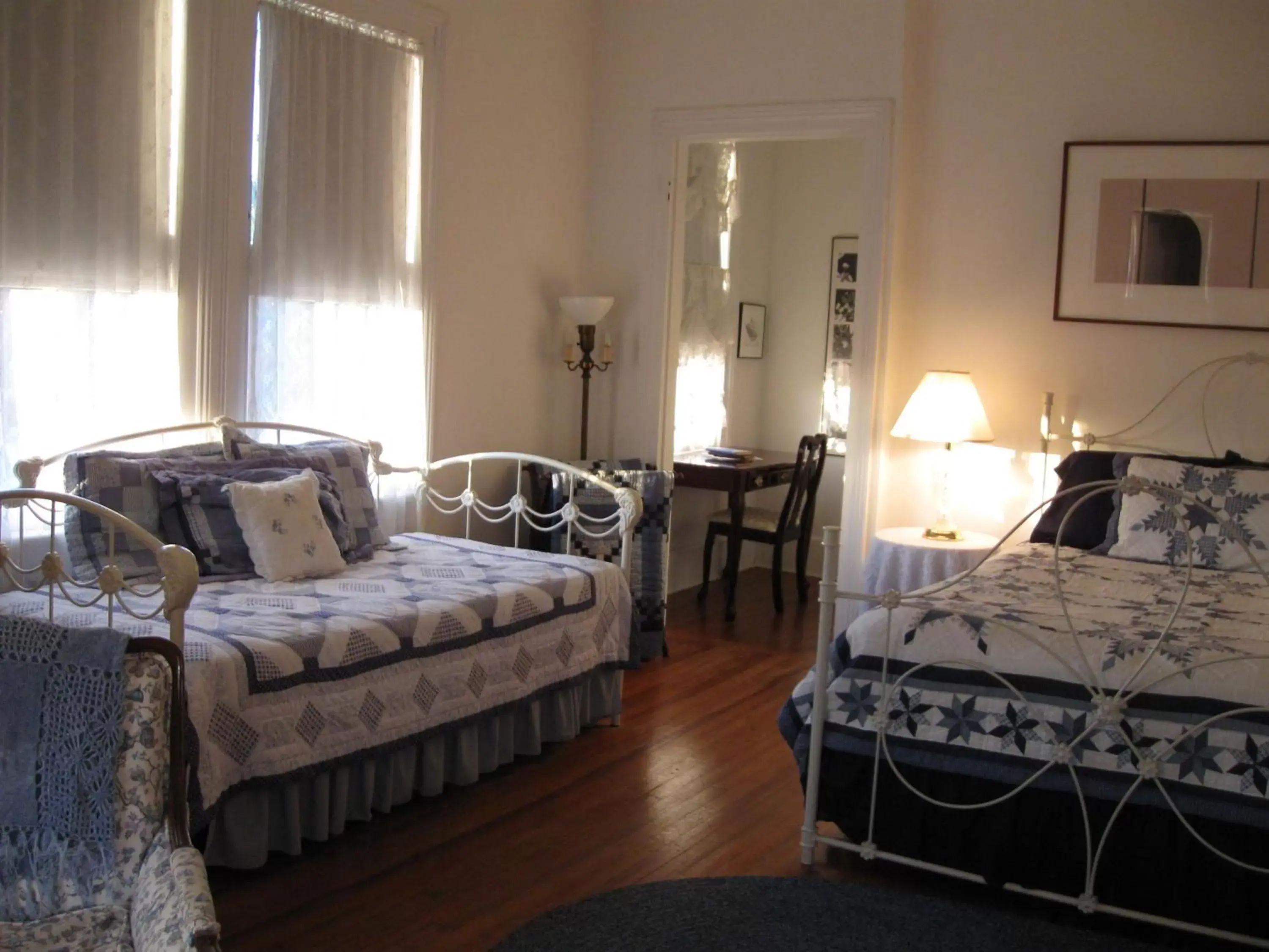Bedroom, Bed in Pensacola Victorian Bed & Breakfast