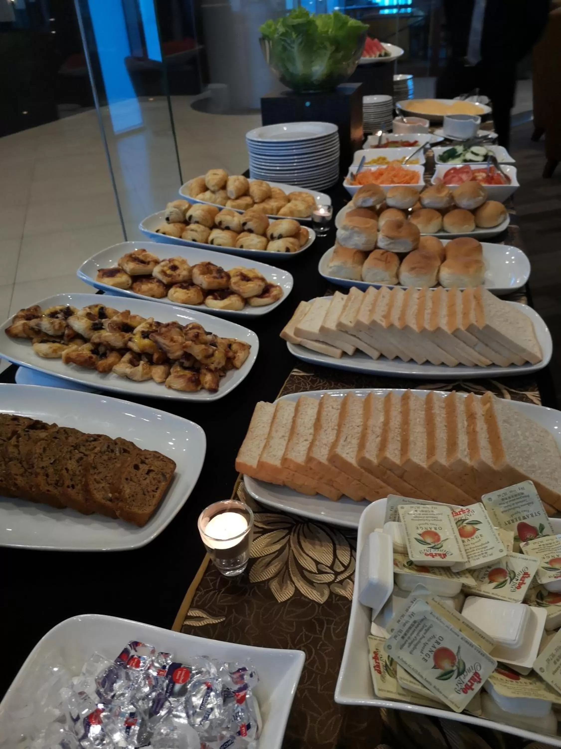 Breakfast in The Alpha Suites