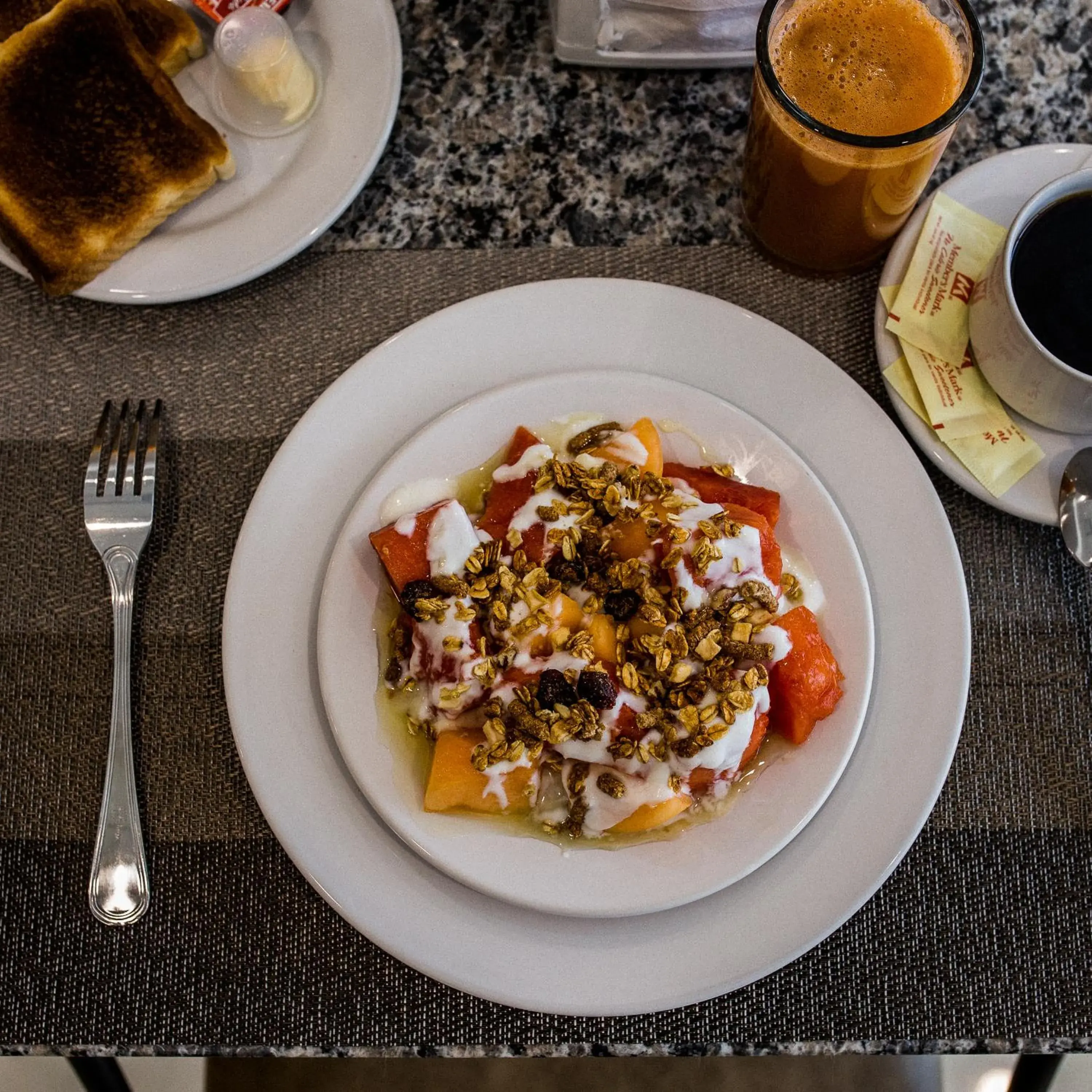 Continental breakfast, Food in Hotel Expo Abastos