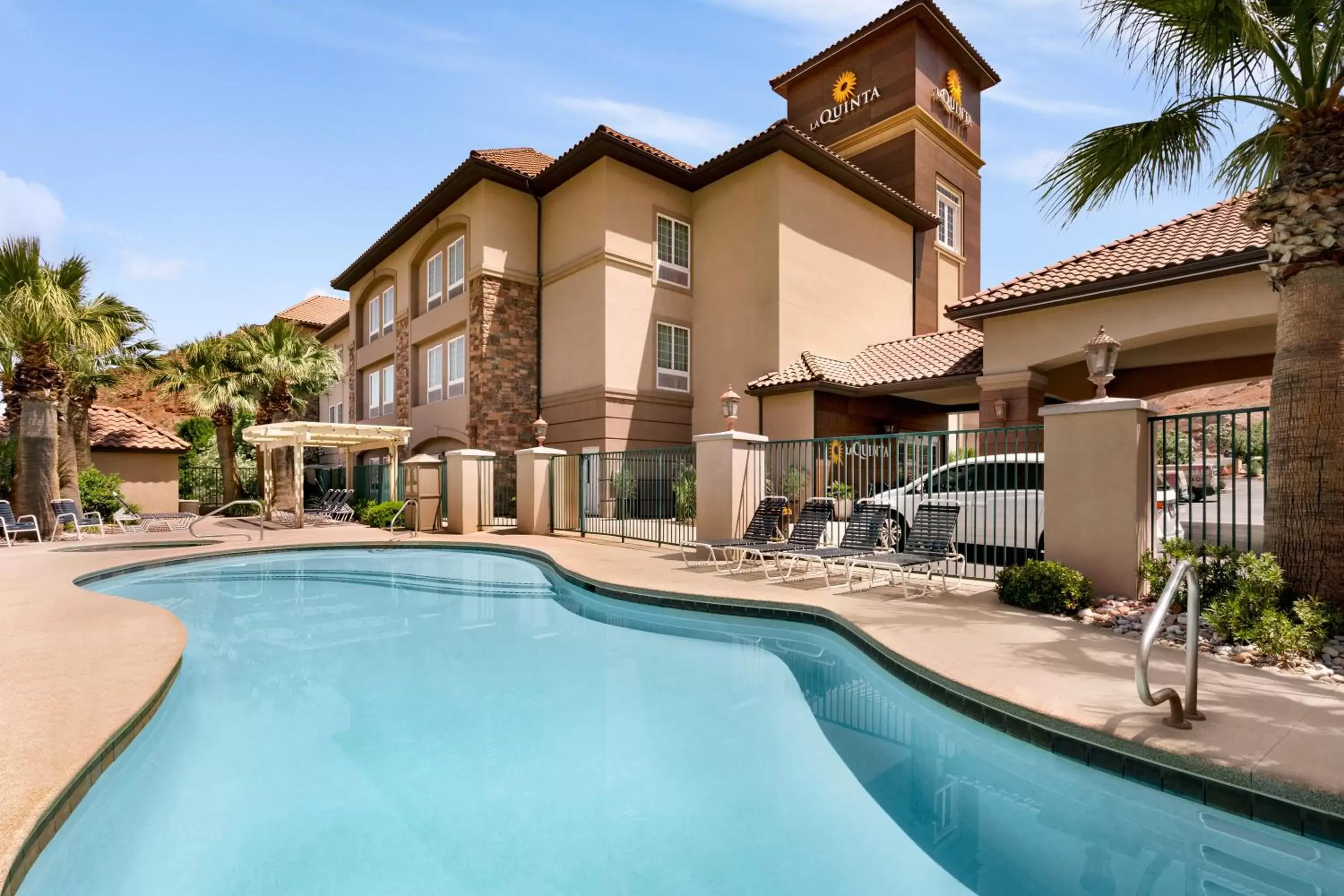 Property building, Swimming Pool in La Quinta by Wyndham St. George