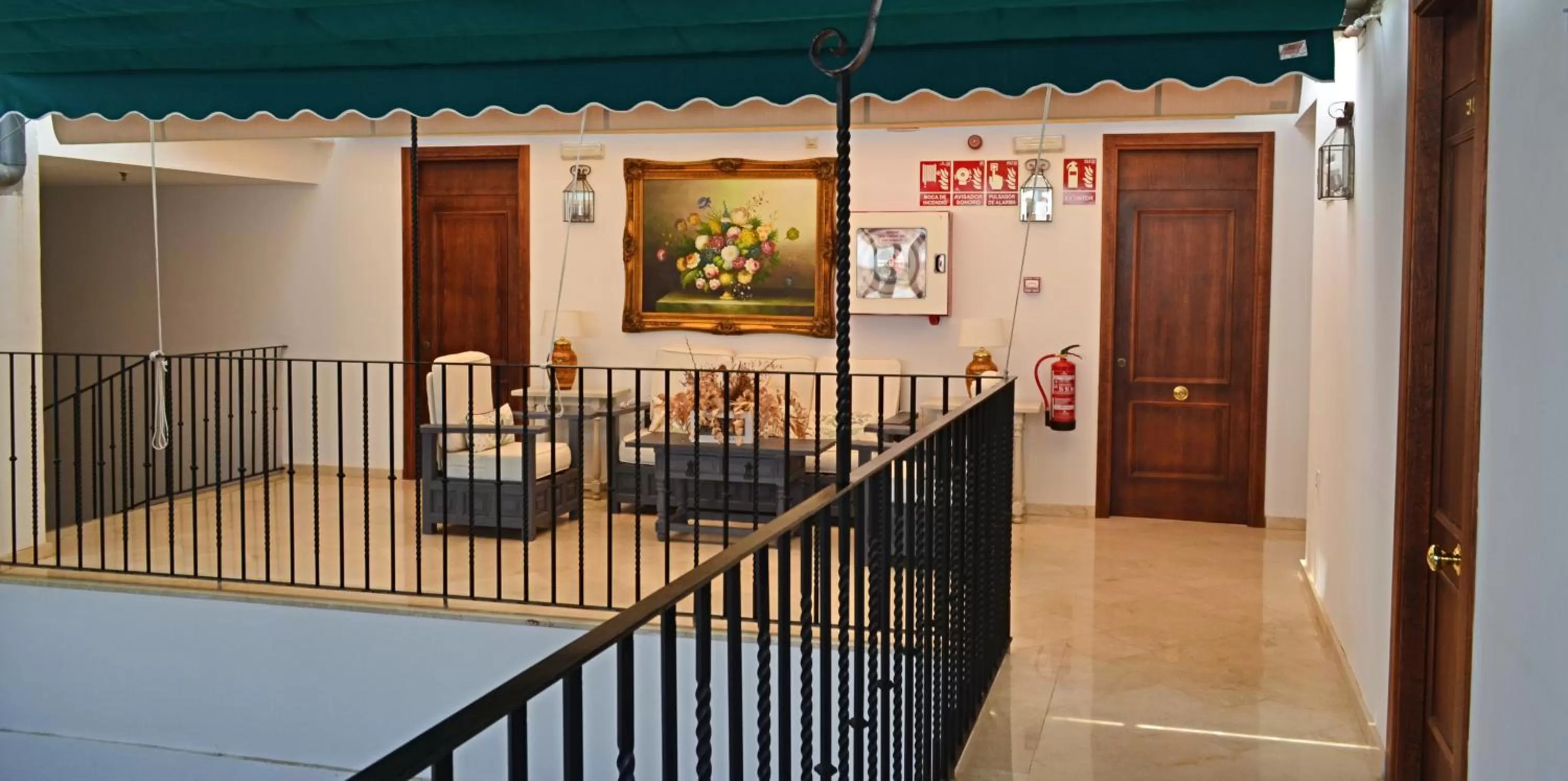 hair dresser in Hotel Marisa