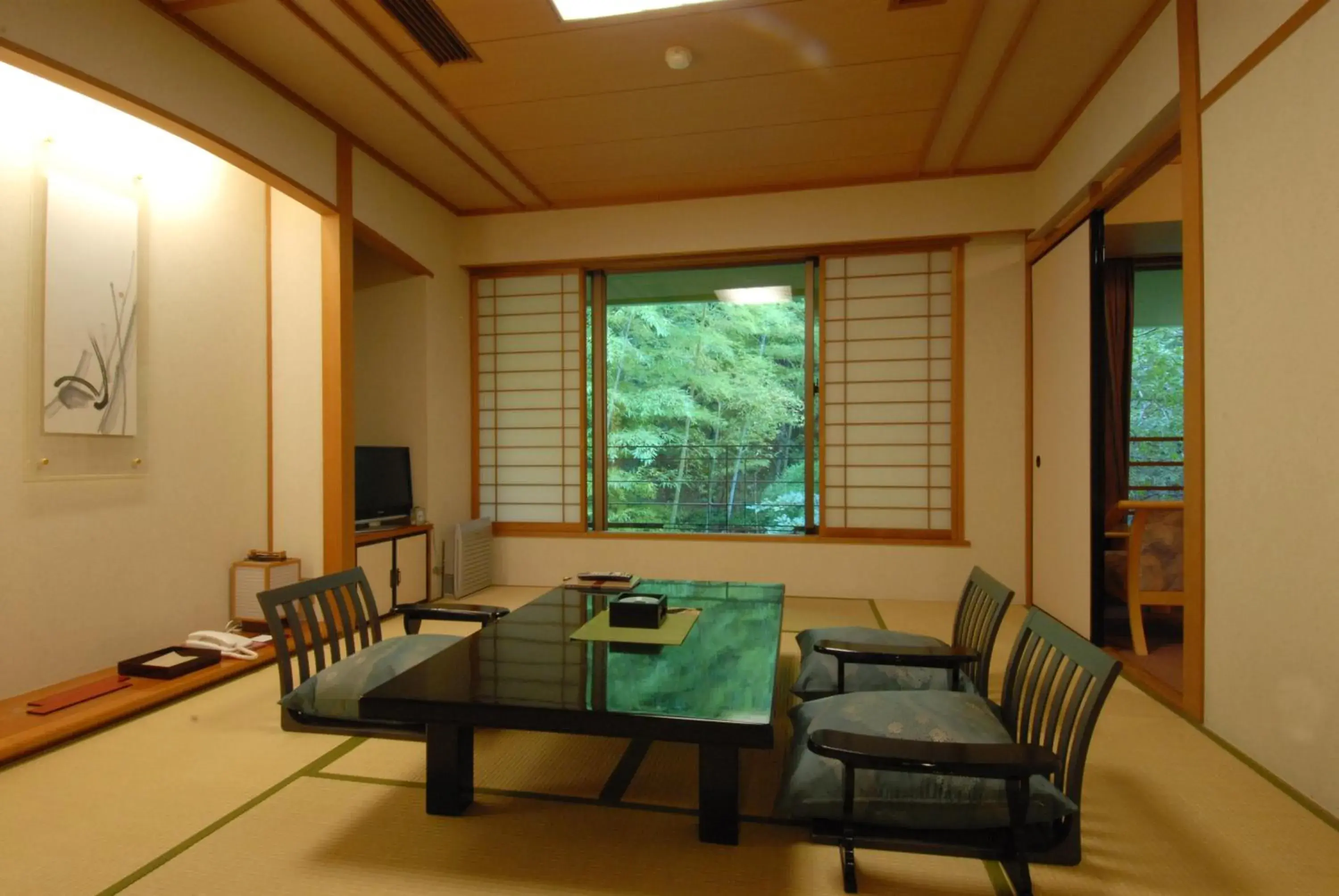 Photo of the whole room, Seating Area in Arima Onsen Taketoritei Maruyama Ryokan